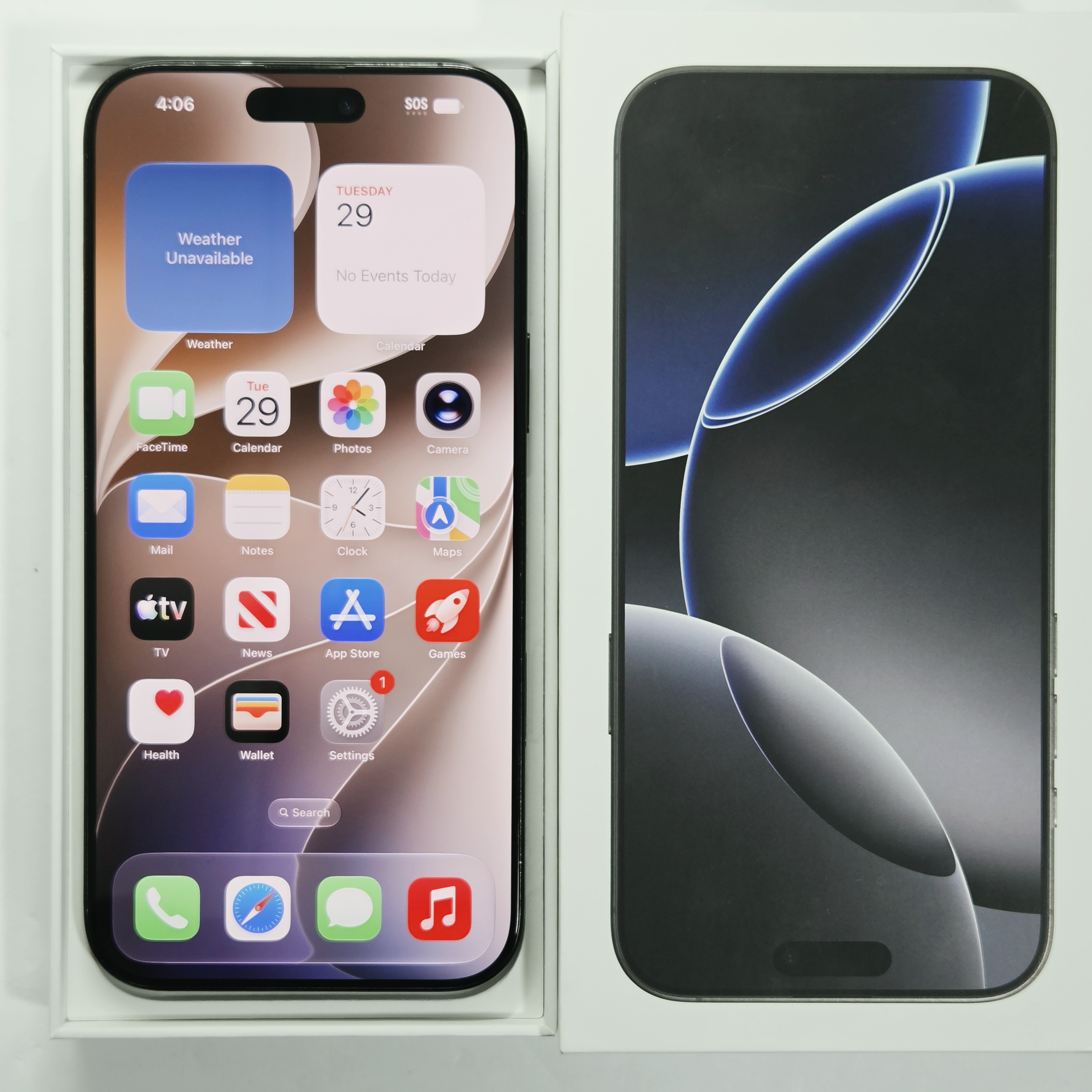 iPhone 16 Pro Max · Black Titanium · 256 GB · Used · Like New · Battery Health: 90% — photo 2 of 4