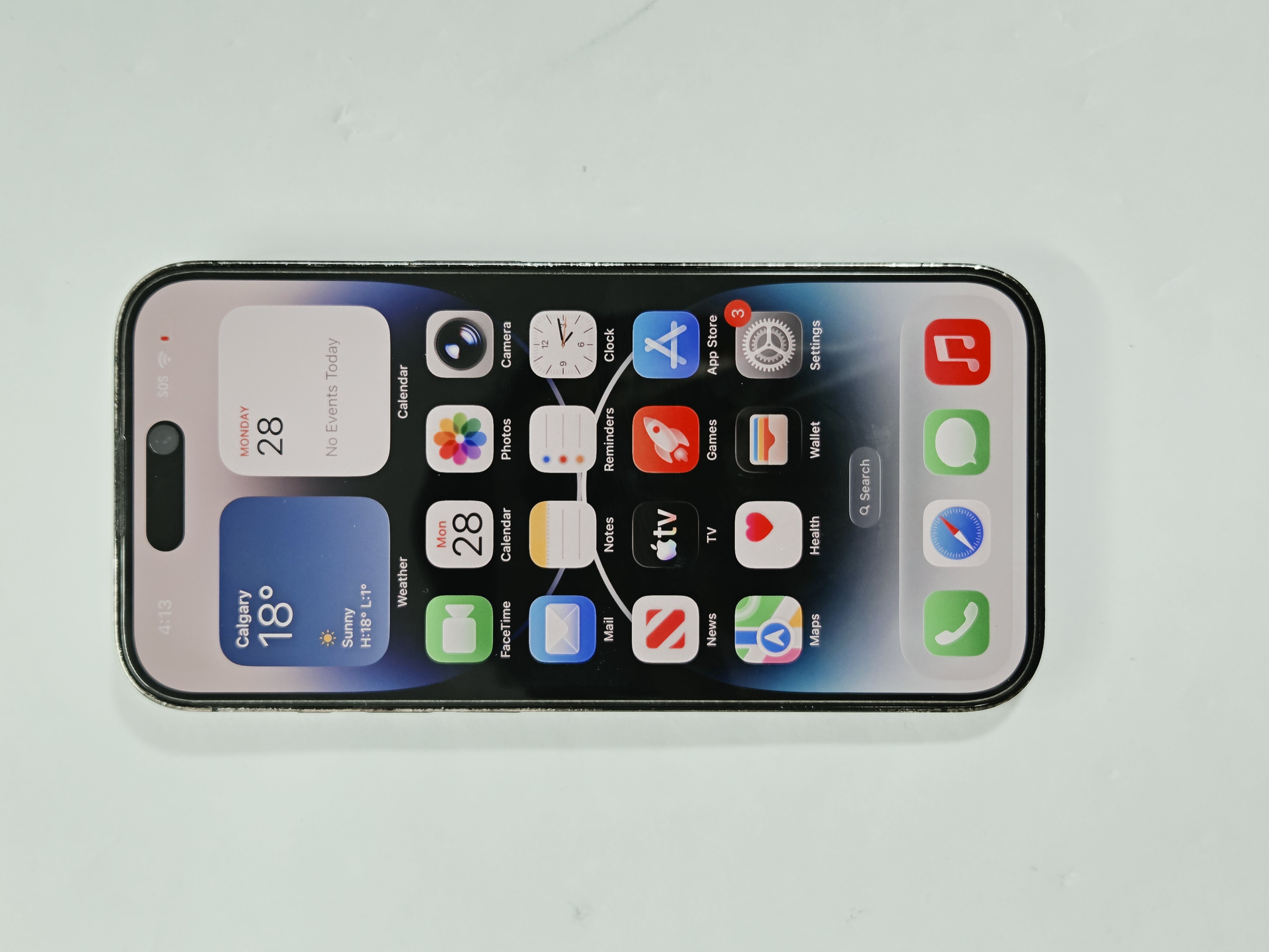 iPhone 14 Pro · Space Black · 128 GB · Used · Good · Battery Health: 100% · Refurbished — photo 2 of 4