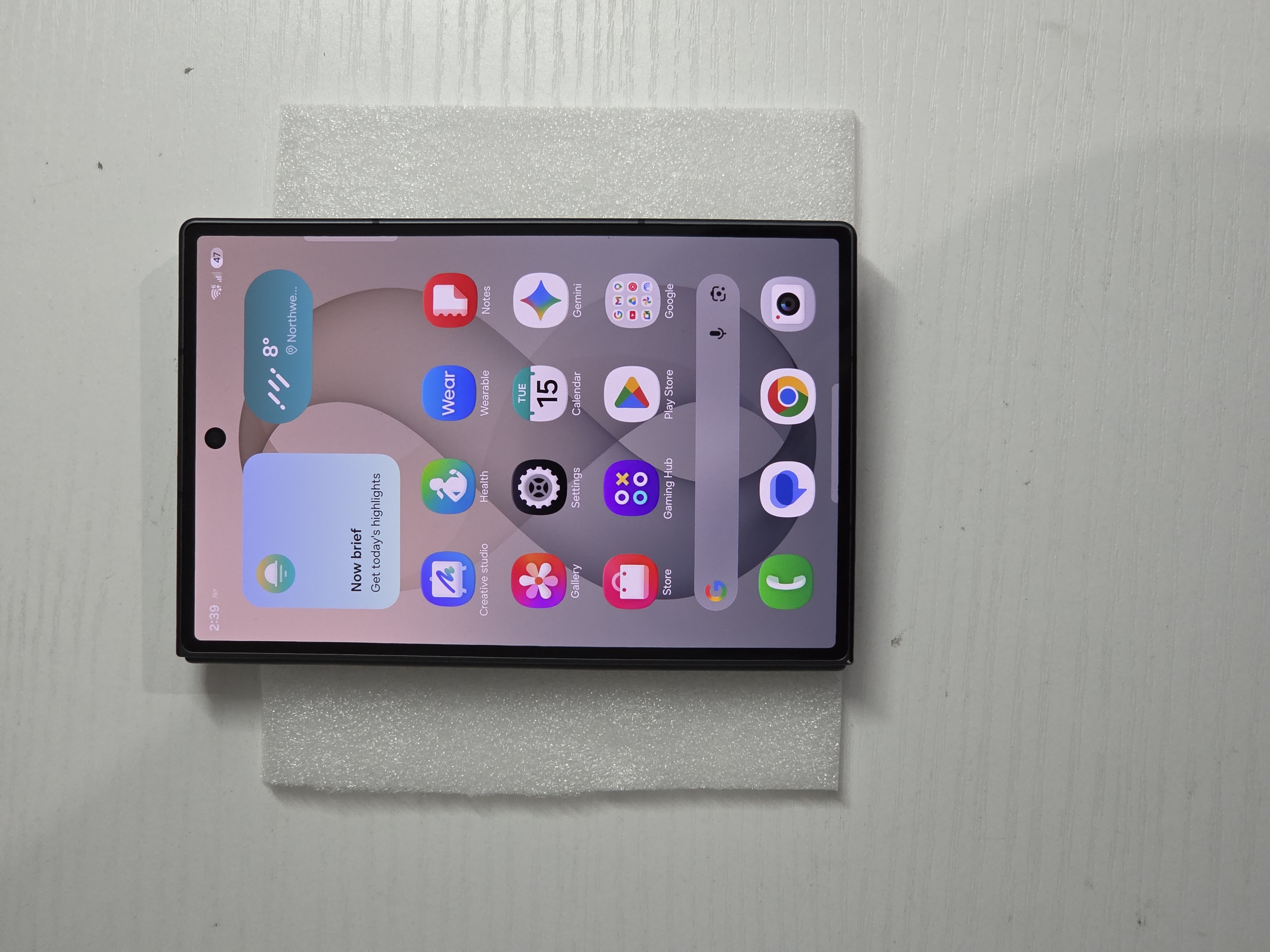 Galaxy Z Fold8 5G · Black · 256 GB · Used · Like New — photo 2 of 3