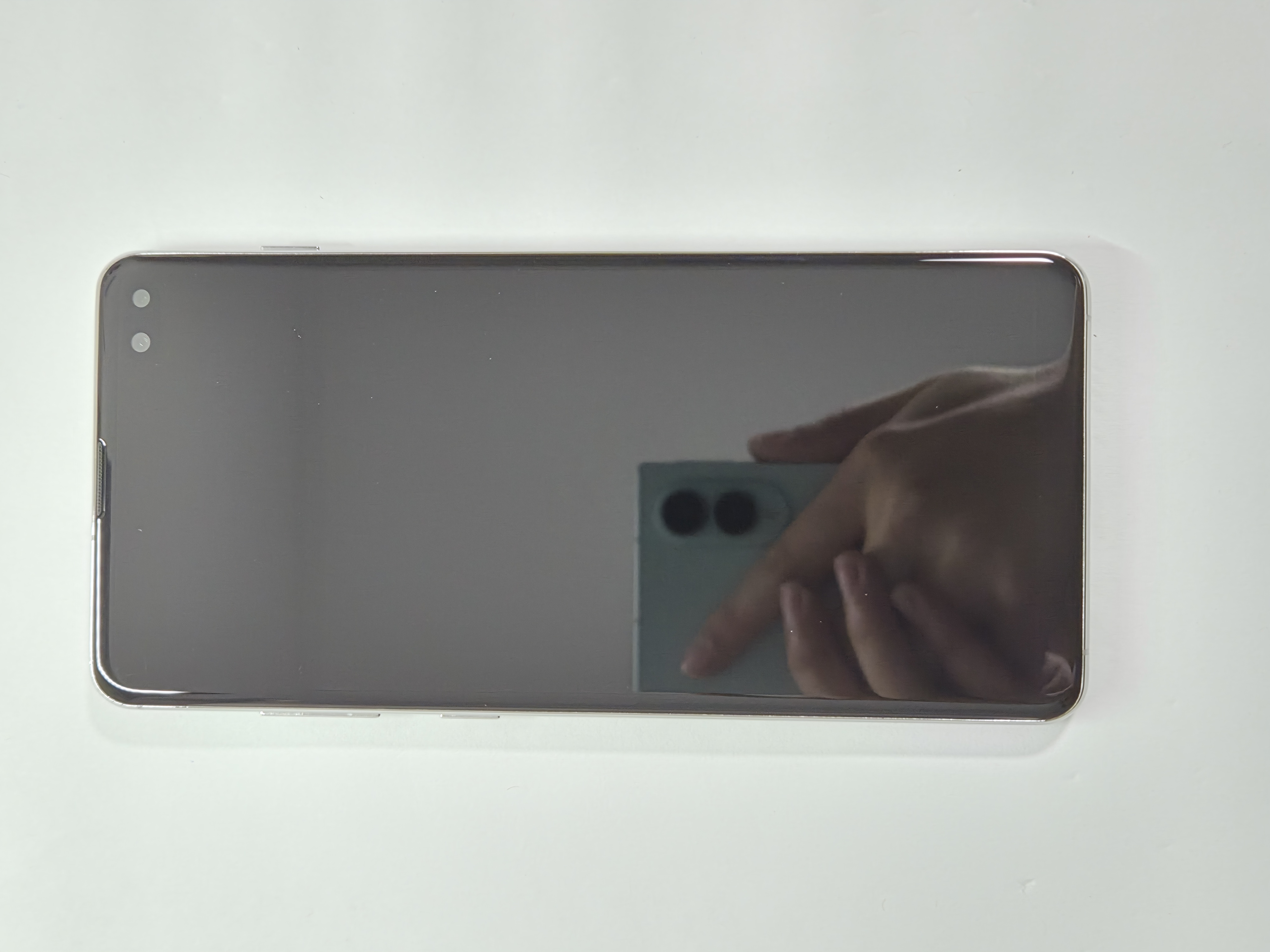 Galaxy S10+ · White · 128GB · Used · New · Refurbished — photo 4 of 4