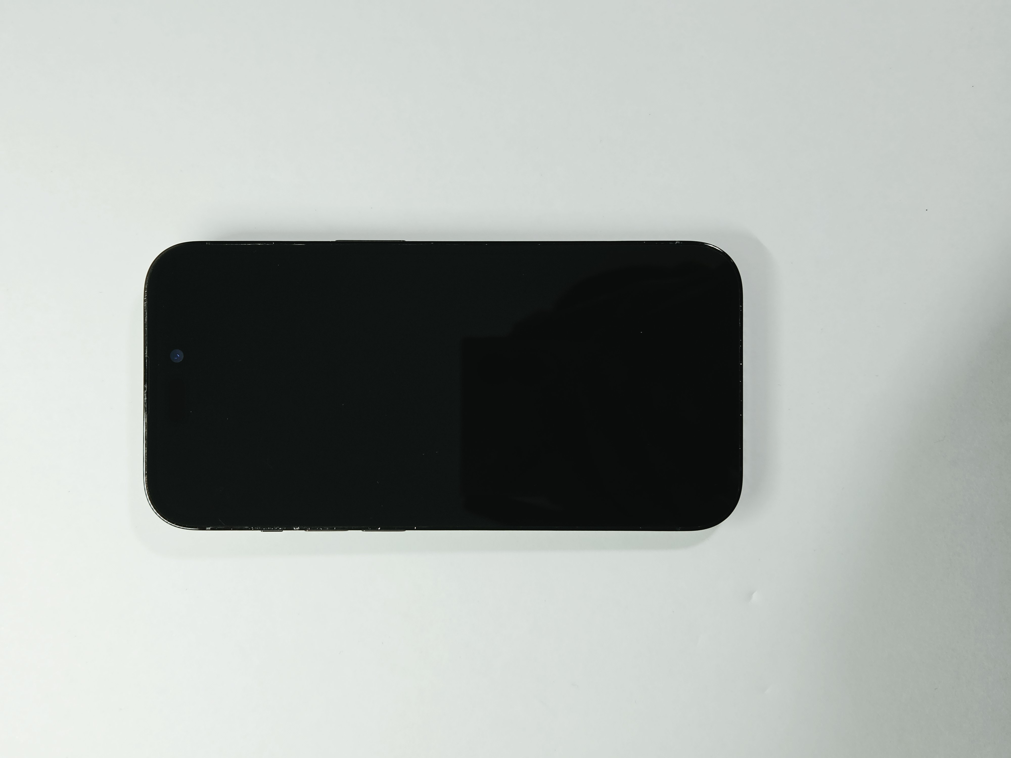 iPhone 14 Pro · Space Black · 128 GB · Used · Excellent · Battery Health: 80% · Refurbished — photo 4 of 4