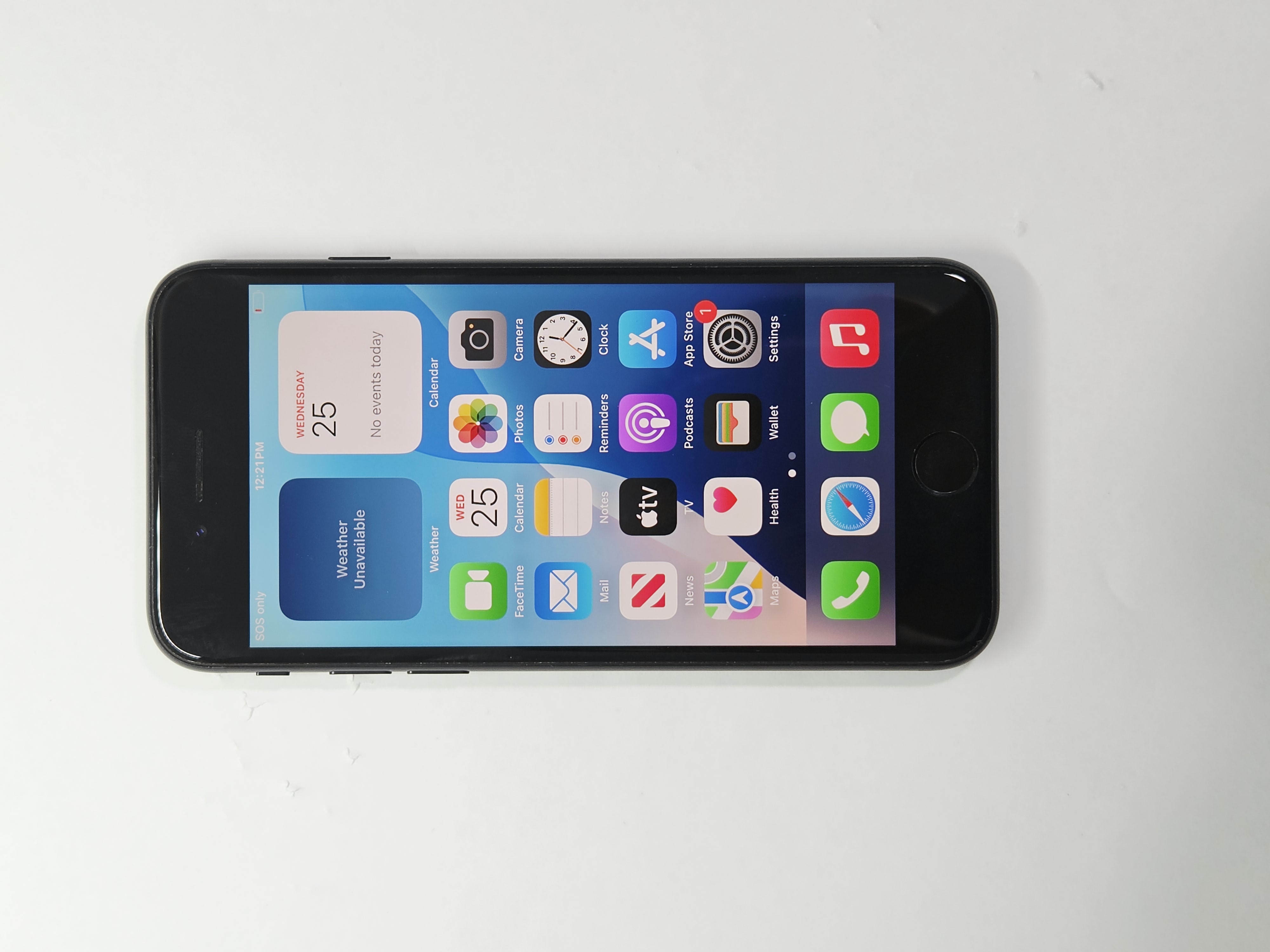 iPhone SE (2022) · Midnight · 128 GB · Used · Excellent · Battery Health: 99% — photo 2 of 4