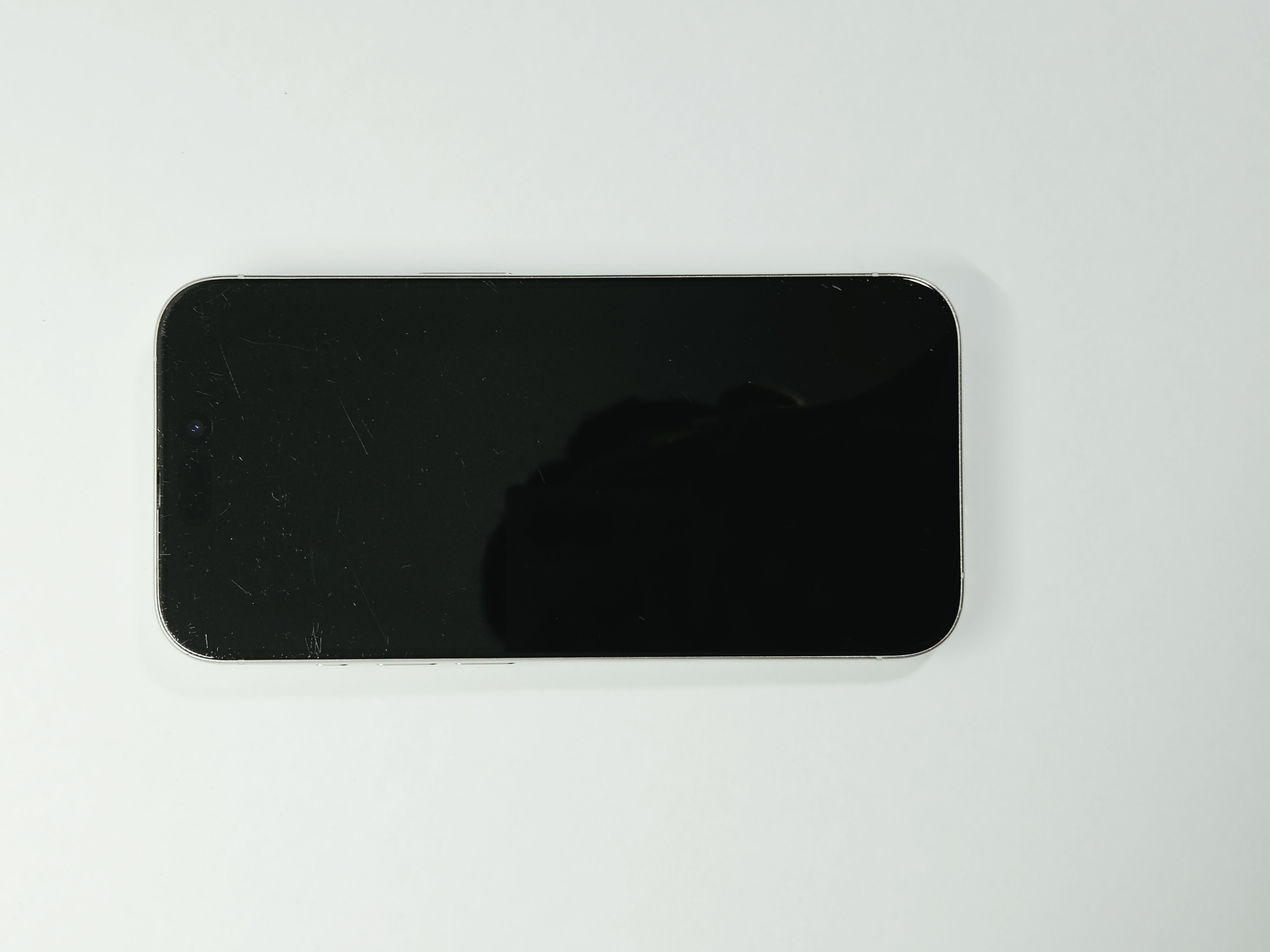 iPhone 15 Pro · White Titanium · 128 GB · Used · Good · Battery Health: 84% — photo 4 of 4