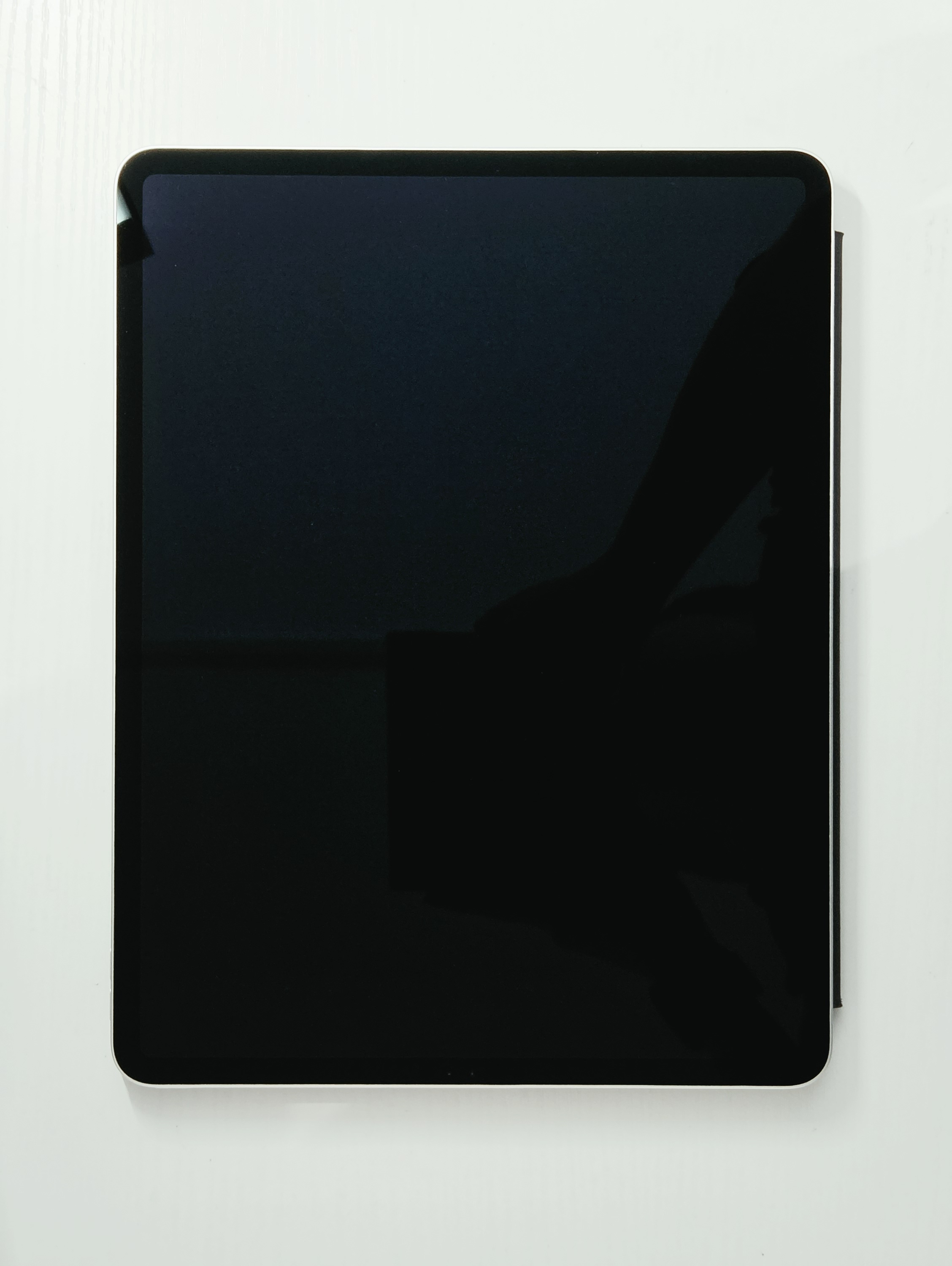 iPad Pro 12.9" 3rd Gen (2018) · Silver · 256GB · Used · Like New — photo 3 of 3