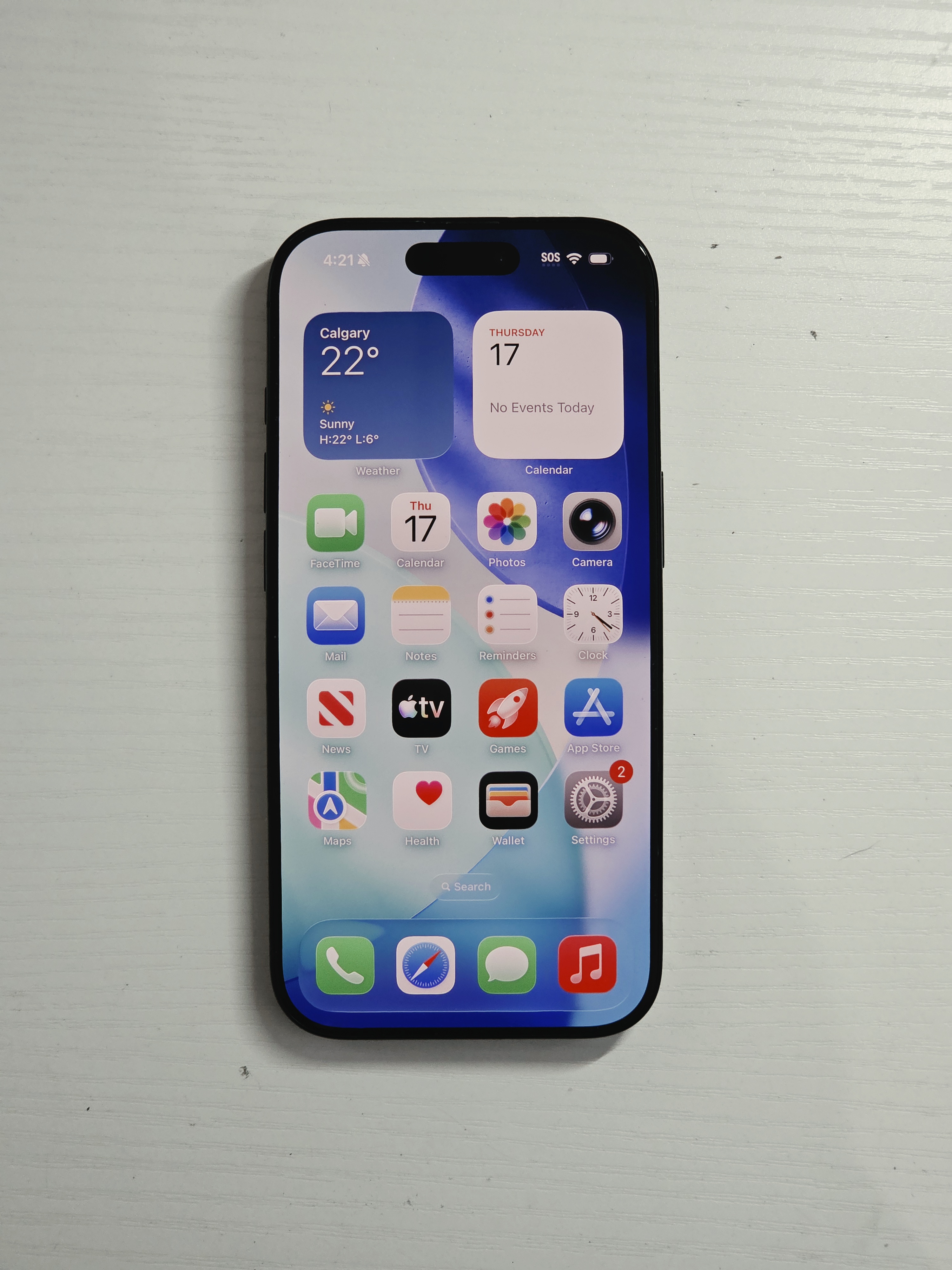 iPhone 16 Pro · Black Titanium · 128 GB · Used · Like New · Battery Health: 96% — photo 2 of 4