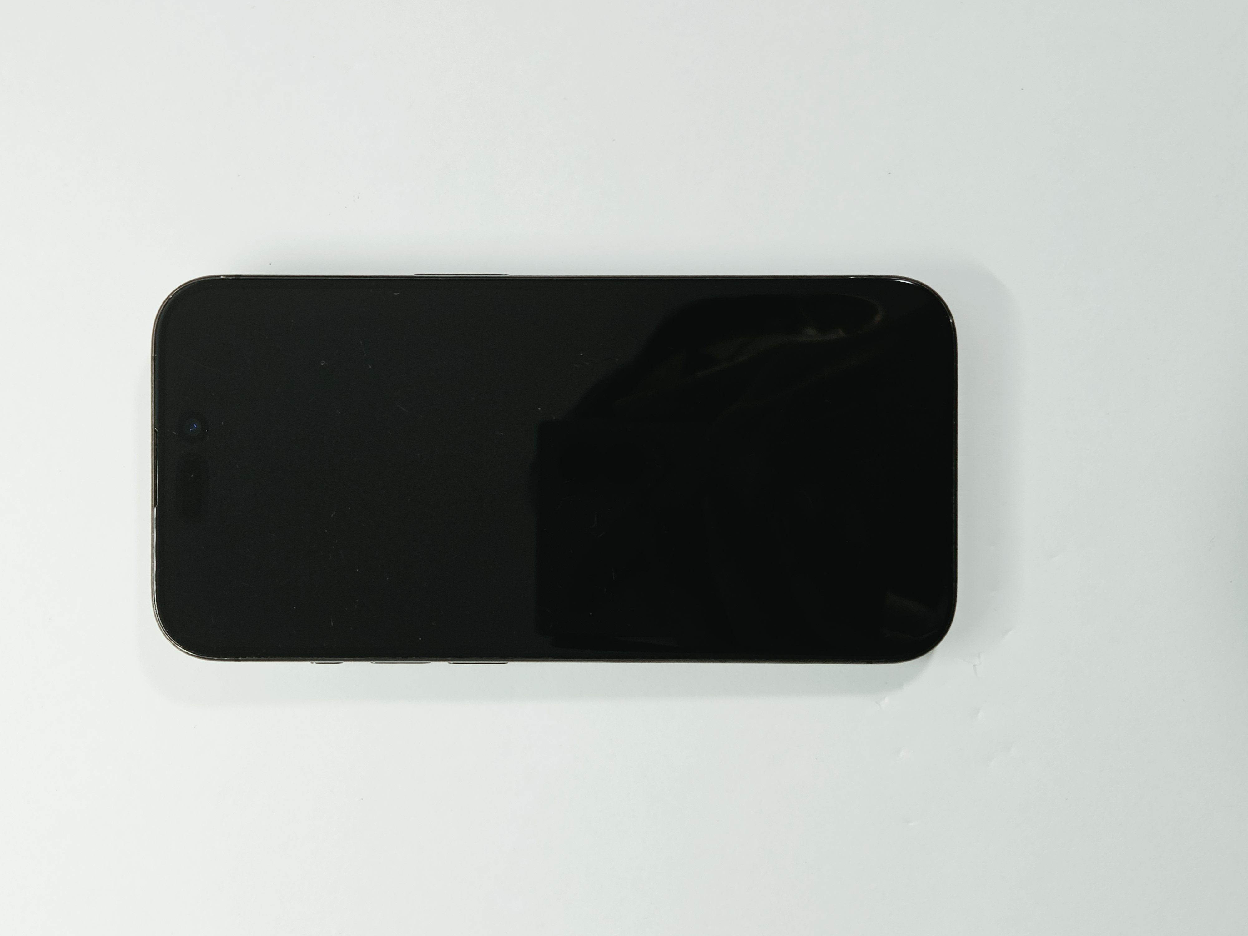 iPhone 15 Pro · Black Titanium · 256 GB · Used · Good · Battery Health: 100% · Previous Repairs — photo 4 of 4