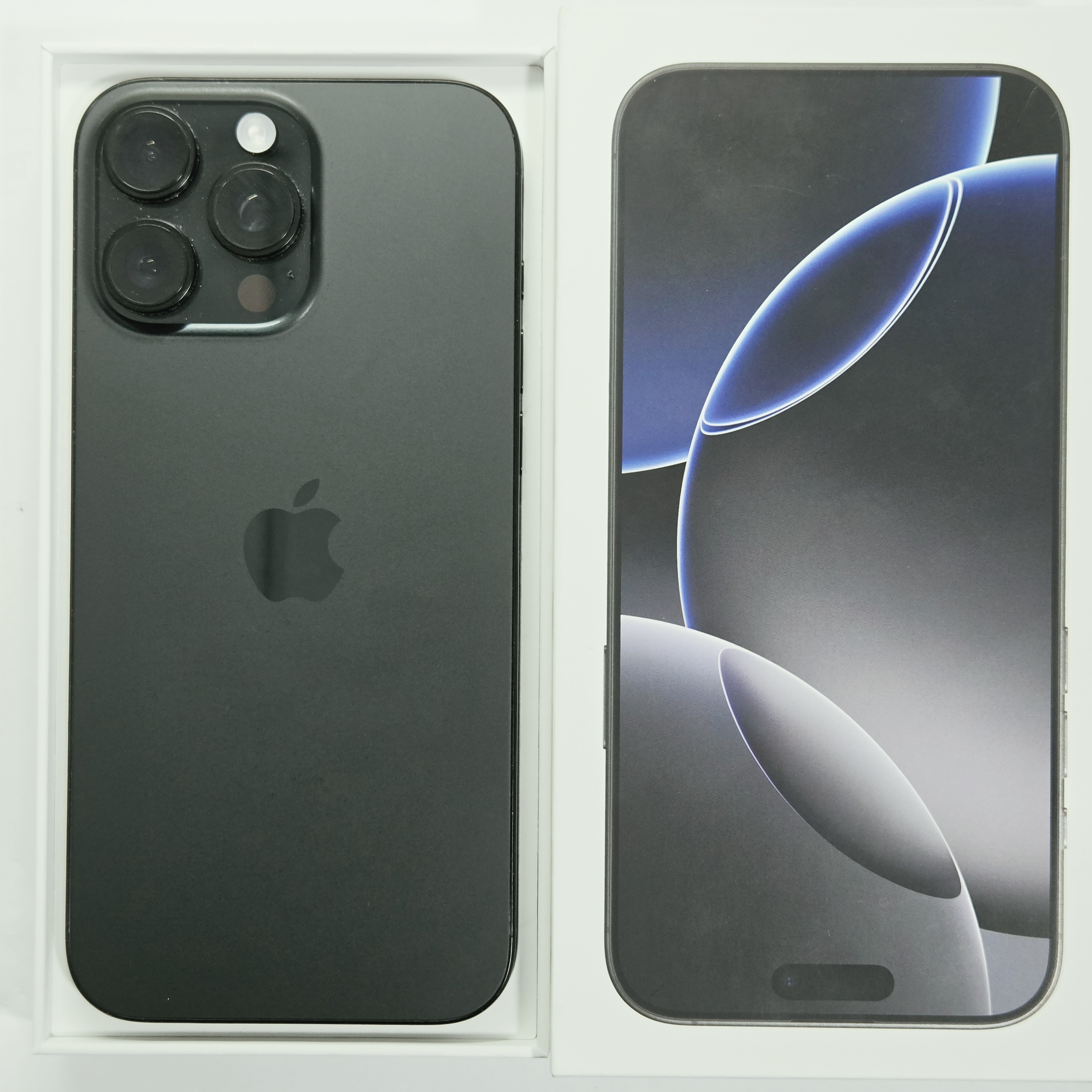 iPhone 16 Pro Max · Black Titanium · 256 GB · Used · Like New · Battery Health: 90% — photo 1 of 4