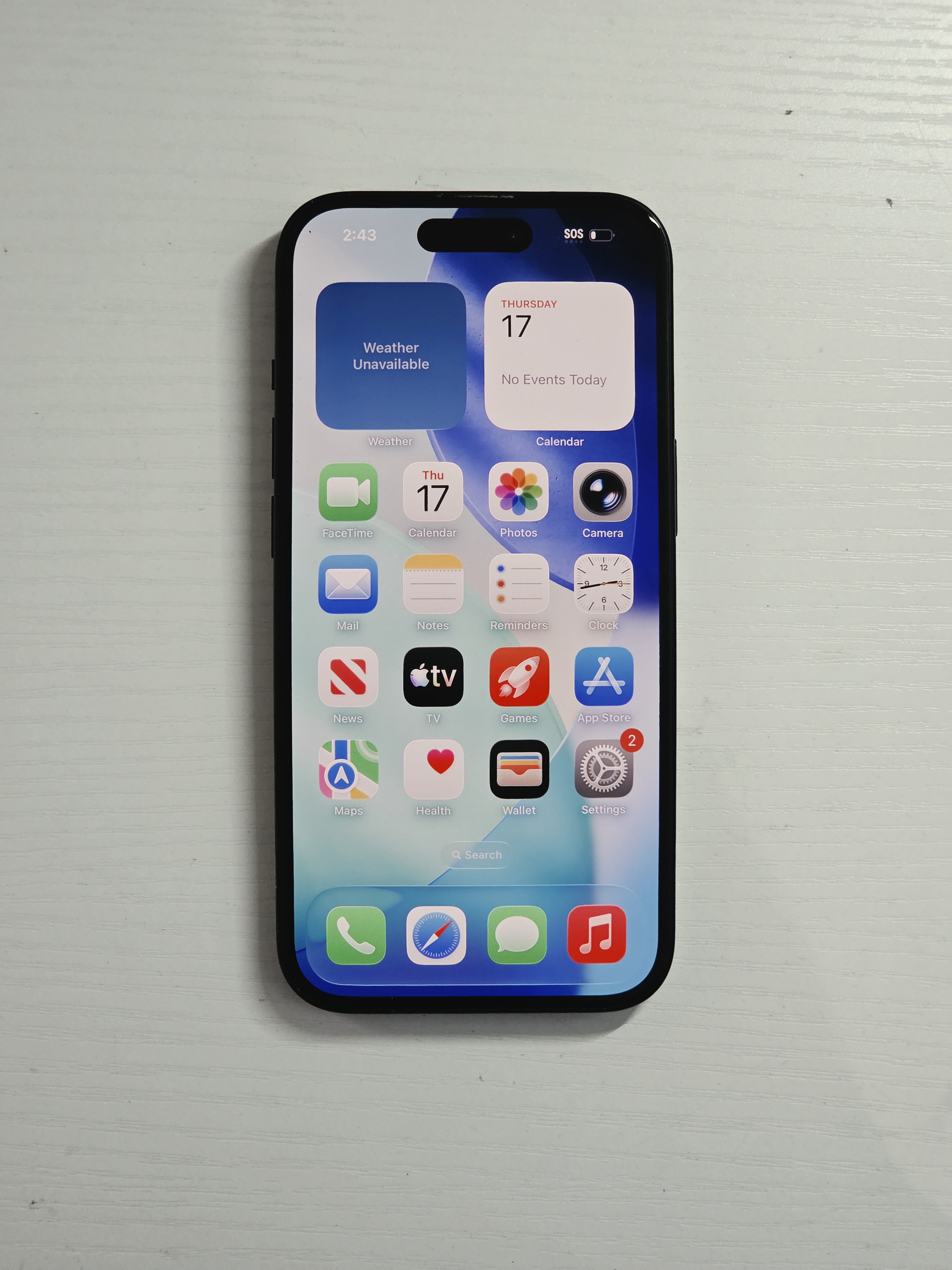 iPhone 15 · Black · 128GB · Used · Excellent · Battery Health: 83% — photo 2 of 4