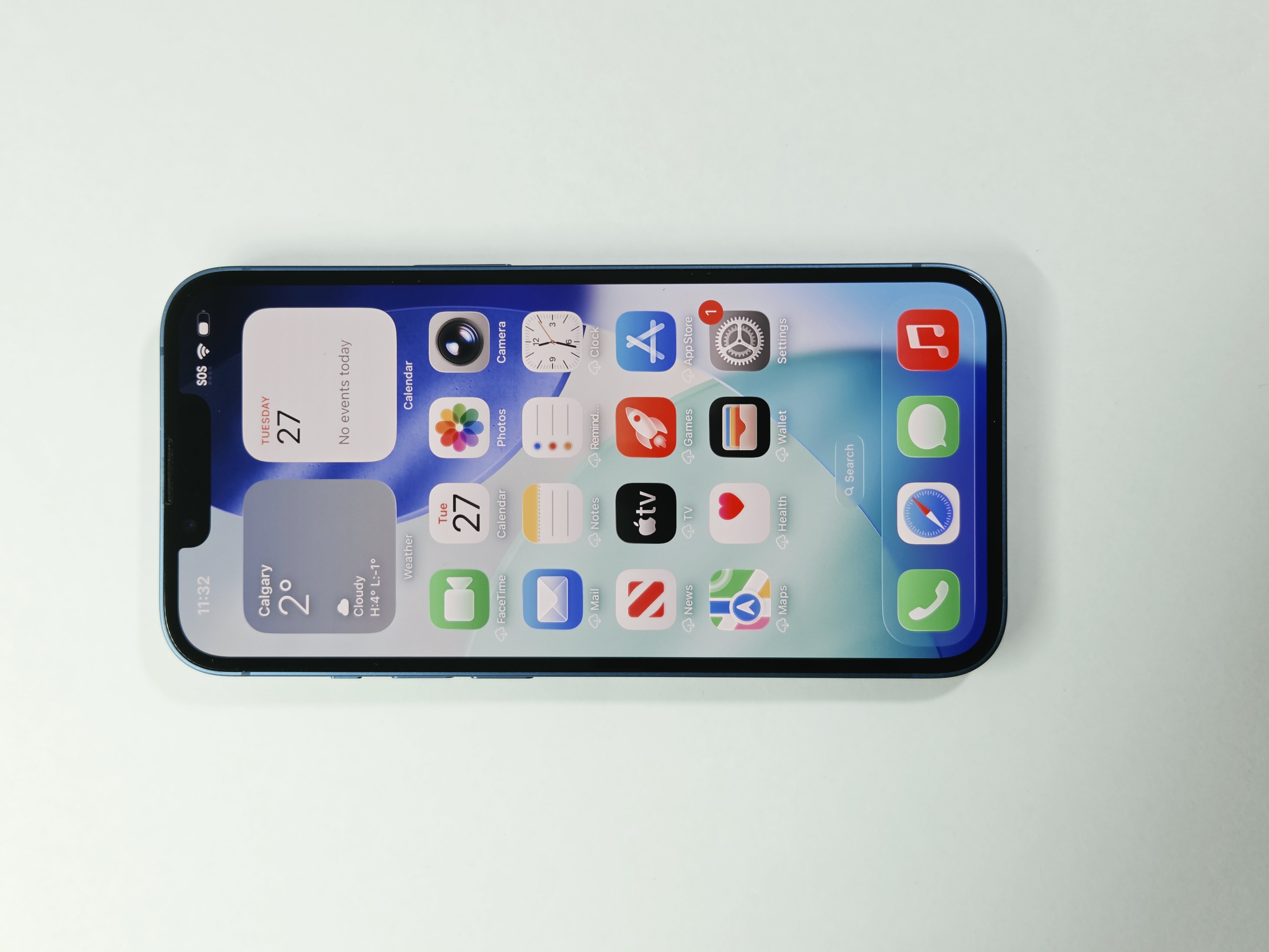 iPhone 13 · Blue · 128 GB · Used · Like New · Battery Health: 96% — photo 2 of 4