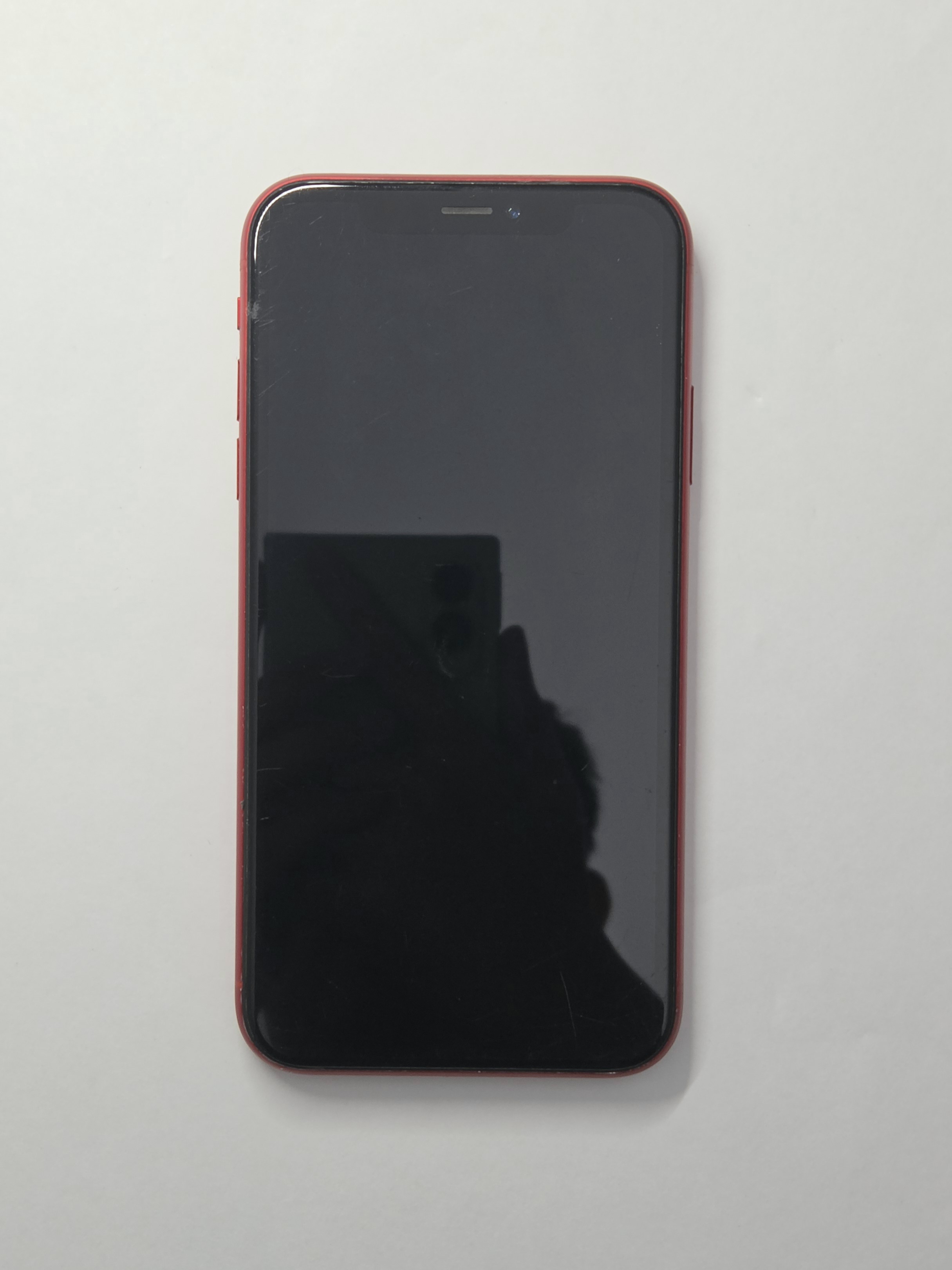 iPhone XR · (PRODUCT)RED · 64 GB · Used · Good · Battery Health: 92% · Refurbished — photo 4 of 4
