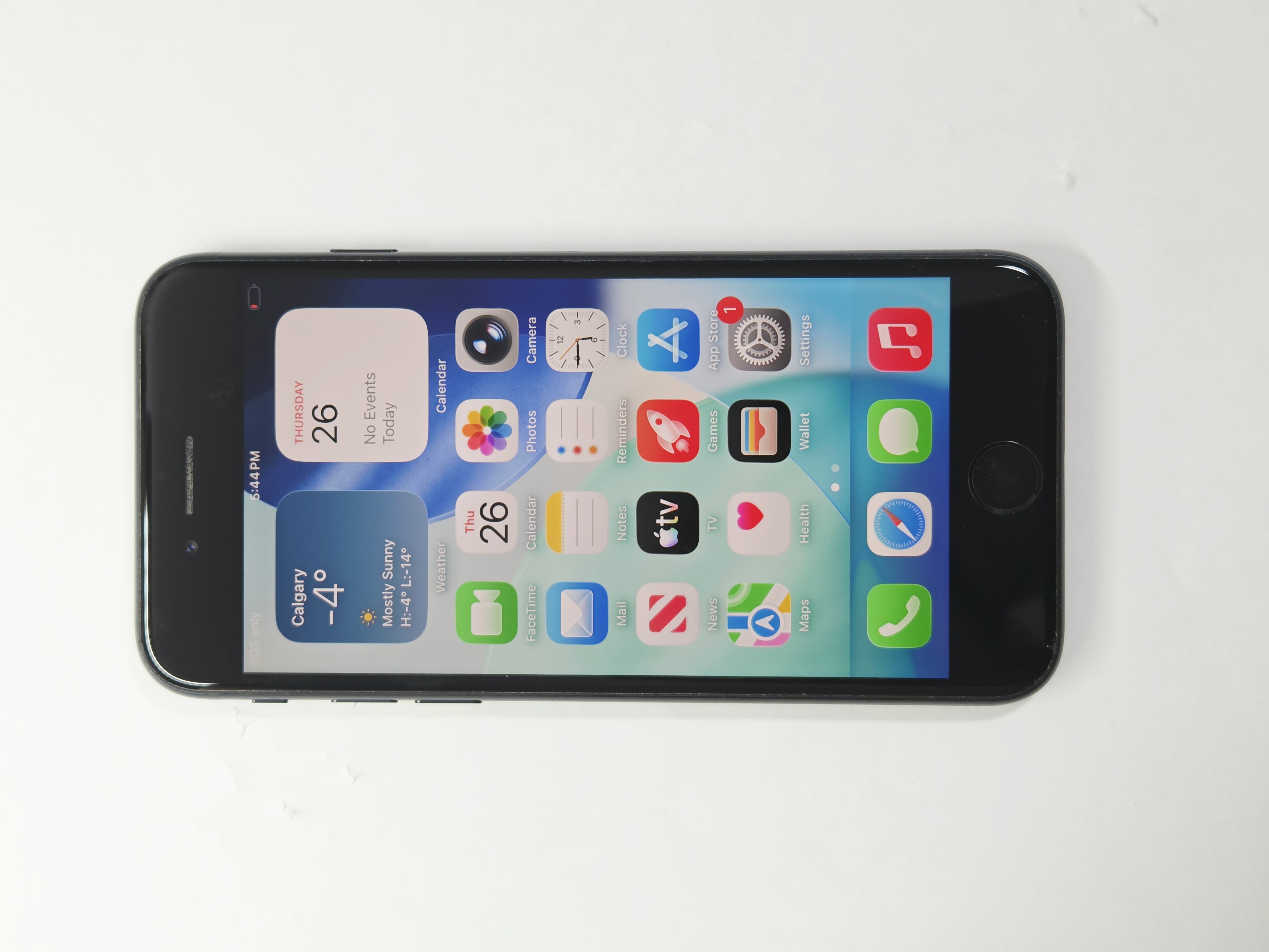 iPhone SE (2022) · Midnight · 128 GB · Used · Excellent · Battery Health: 91% — photo 2 of 4