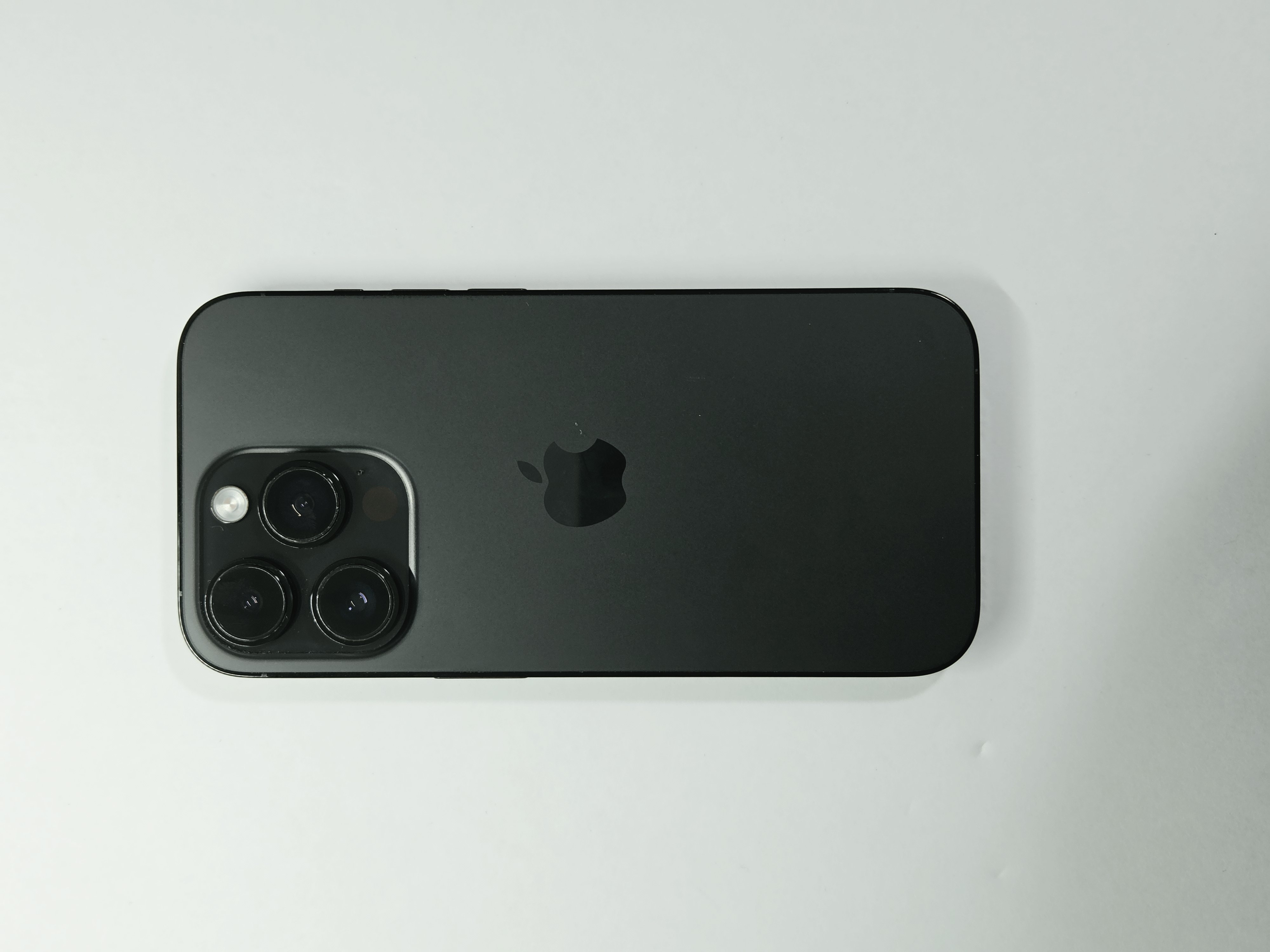 iPhone 14 Pro · Space Black · 128 GB · Used · Excellent · Battery Health: 80% · Refurbished — photo 1 of 4