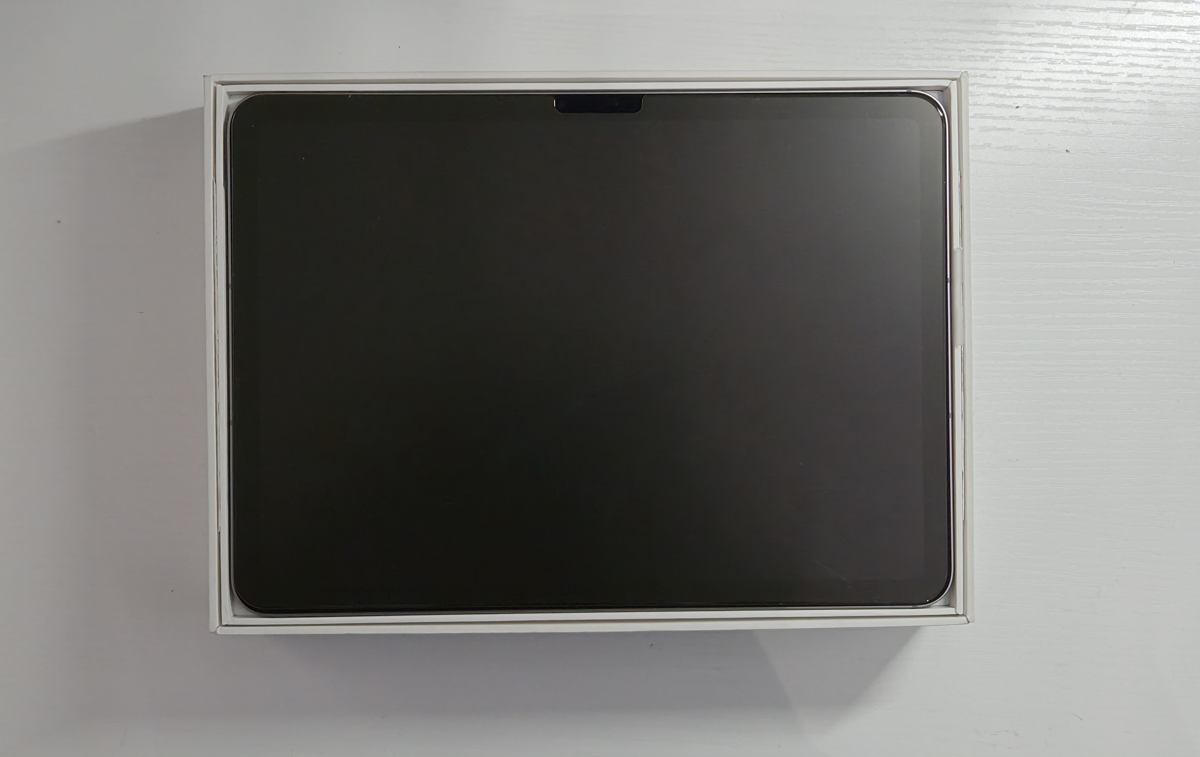 iPad Air (M4) 11" (2026) · Space Grey · 128GB · Used · Like New · Battery Health: 100% — photo 3 of 4