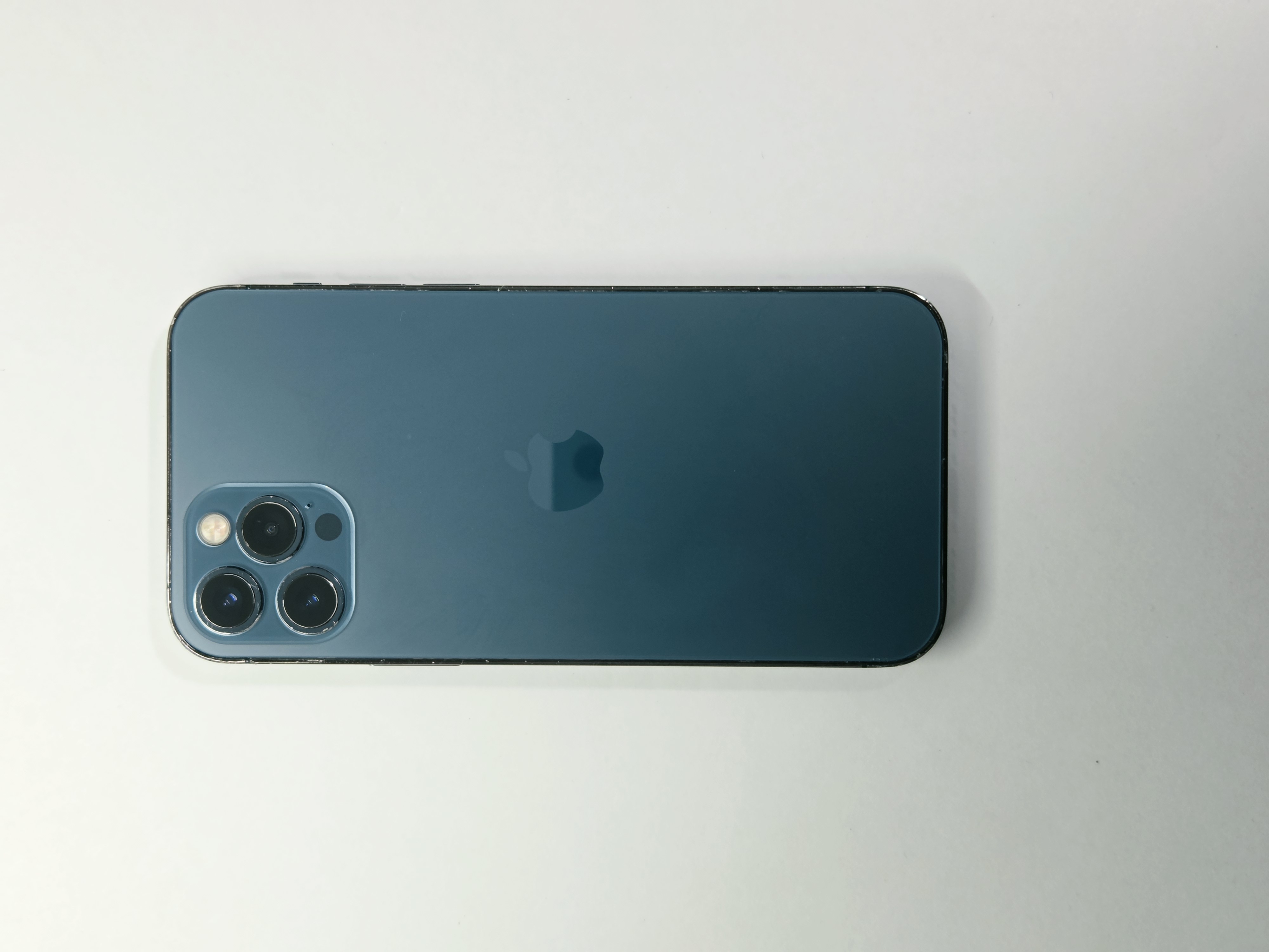 iPhone 12 Pro · Pacific Blue · 128 GB · Used · Excellent · Battery Health: 89% · Refurbished — photo 1 of 4