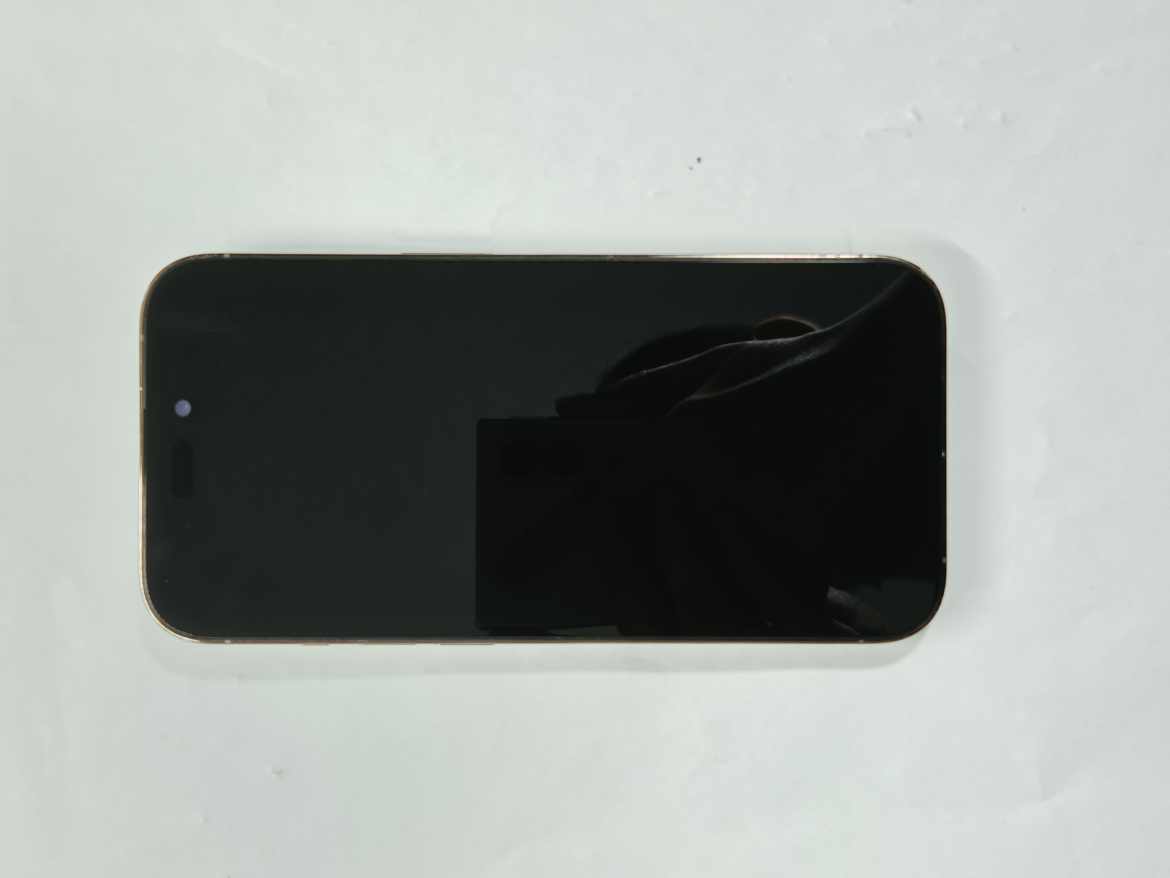 iPhone 14 Pro · Gold · 128 GB · Used · Like New · Battery Health: 100% · Refurbished — photo 4 of 4