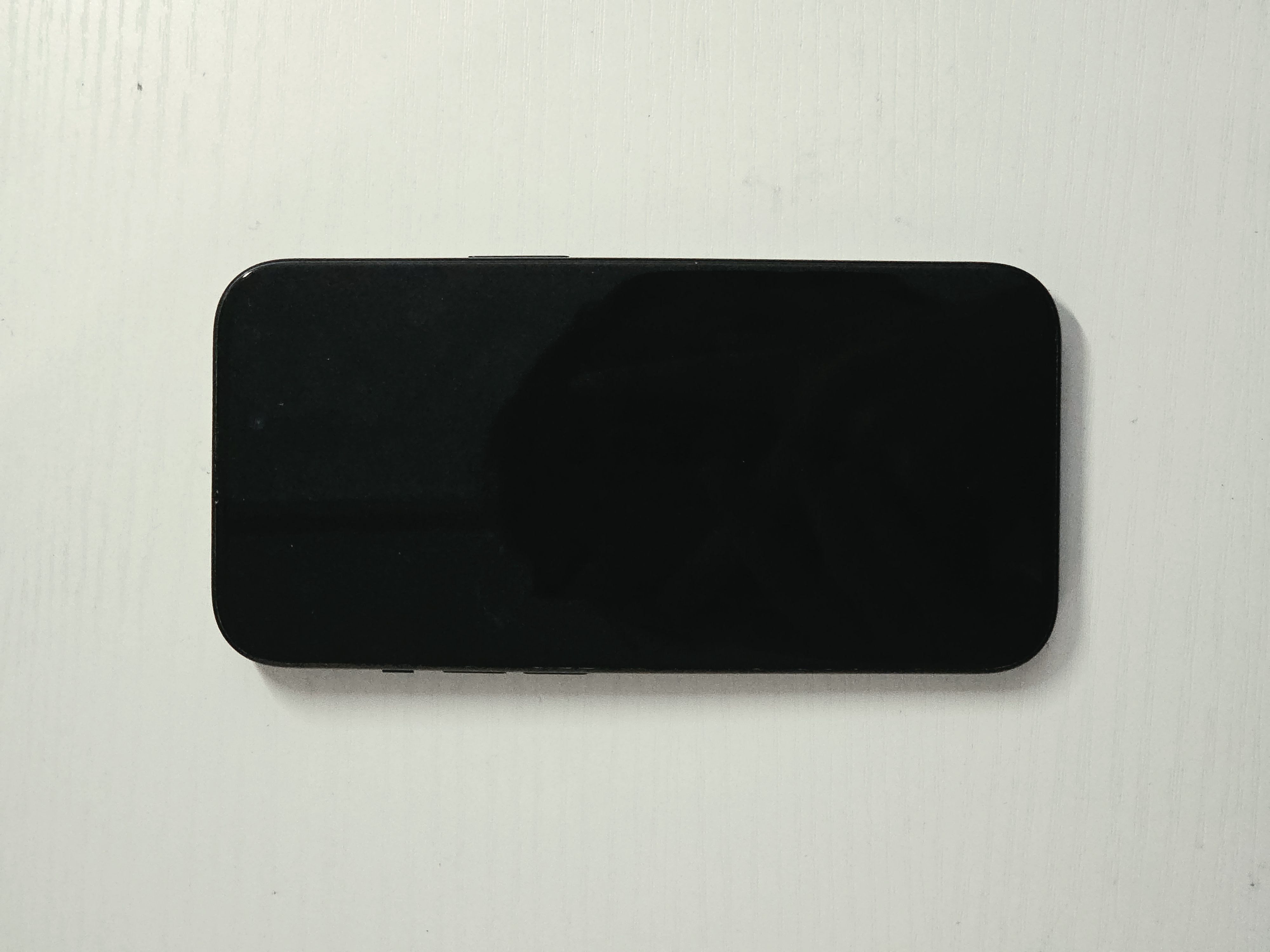 iPhone 15 · Black · 128GB · Used · Excellent · Battery Health: 85% — photo 4 of 4