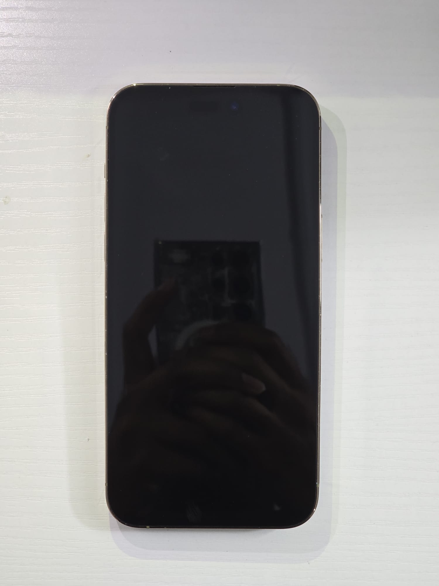 iPhone 14 Pro Max · Gold · 128GB · Used · Like New · Battery Health: 83% · Refurbished — photo 2 of 4