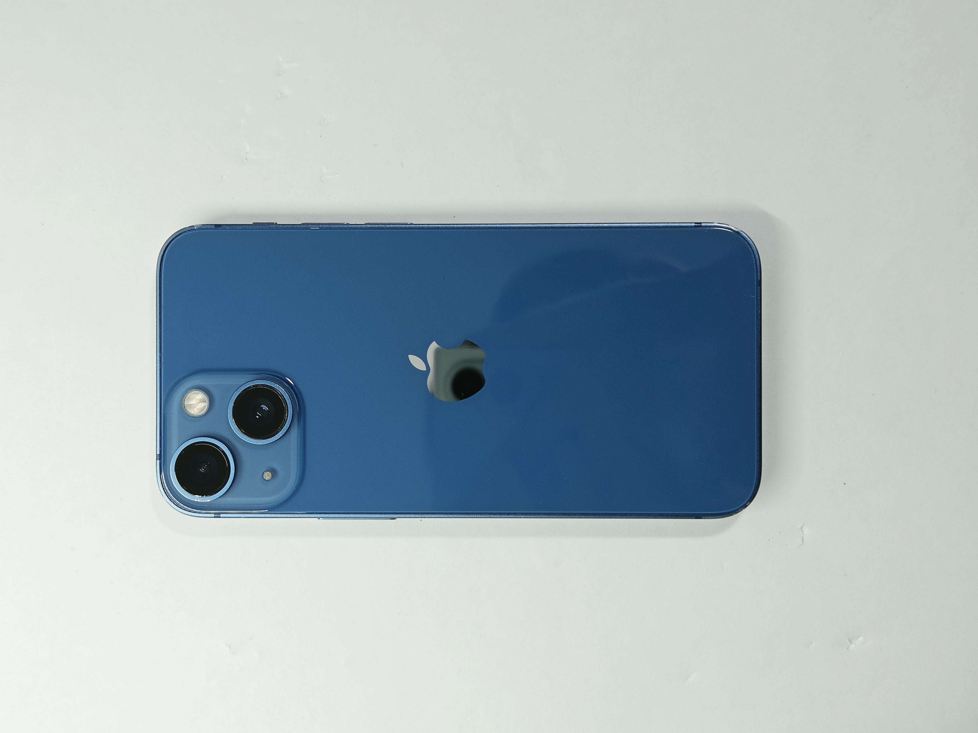 iPhone 13 mini