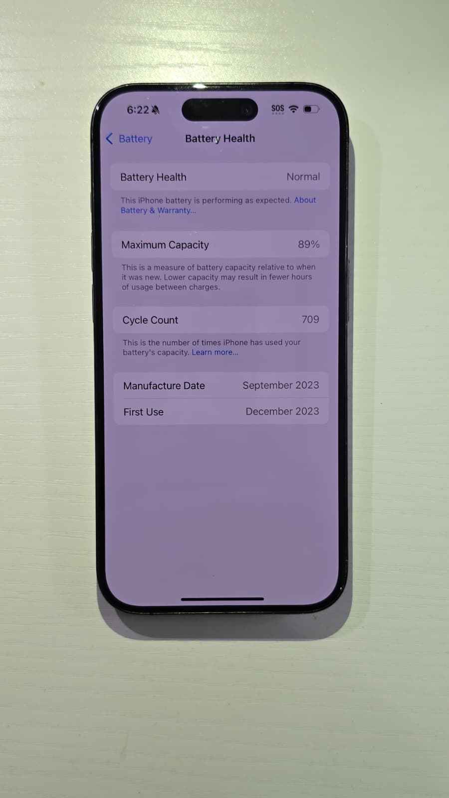 iPhone 15 Pro · Black Titanium · 256GB · Used · Excellent · Battery Health: 89% · Refurbished — photo 2 of 4