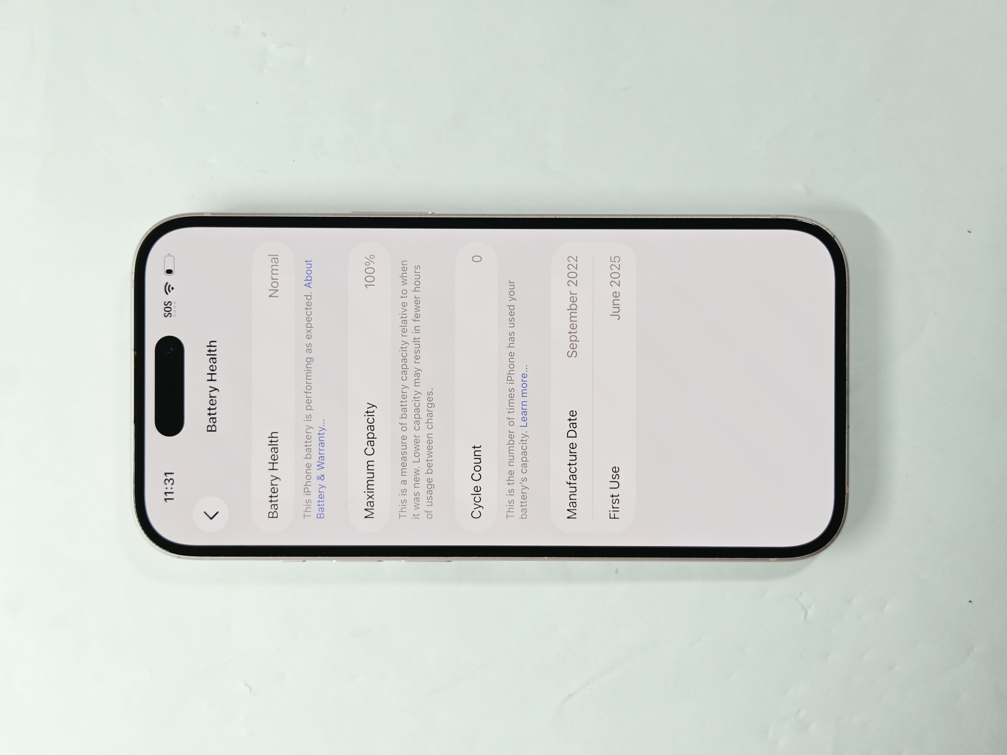 iPhone 15 · Pink · 128 GB · Used · Like New · Battery Health: 100% · Refurbished — photo 3 of 4