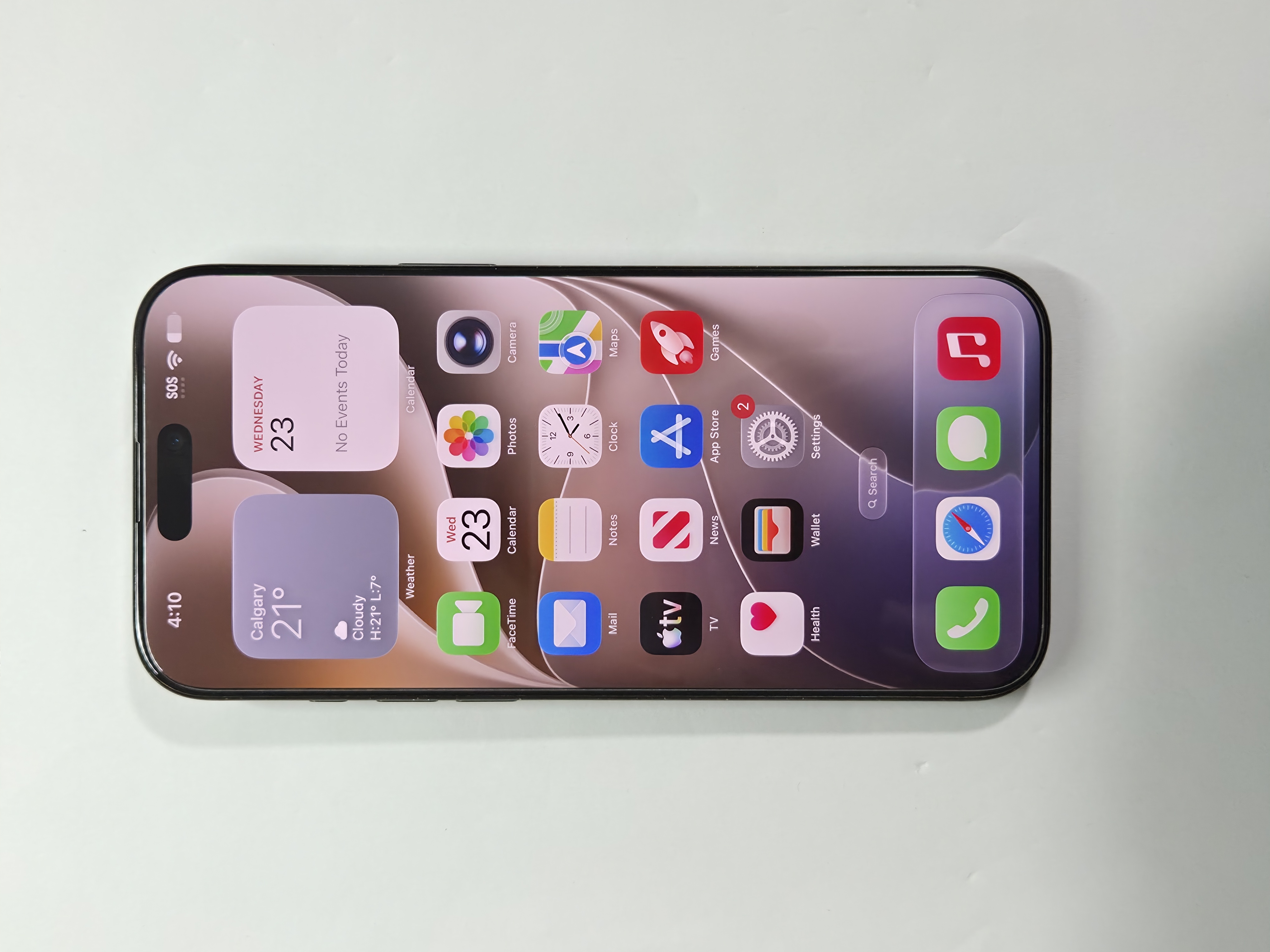 iPhone 16 Pro Max · Black Titanium · 256 GB · Used · Like New · Battery Health: 91% — photo 2 of 4