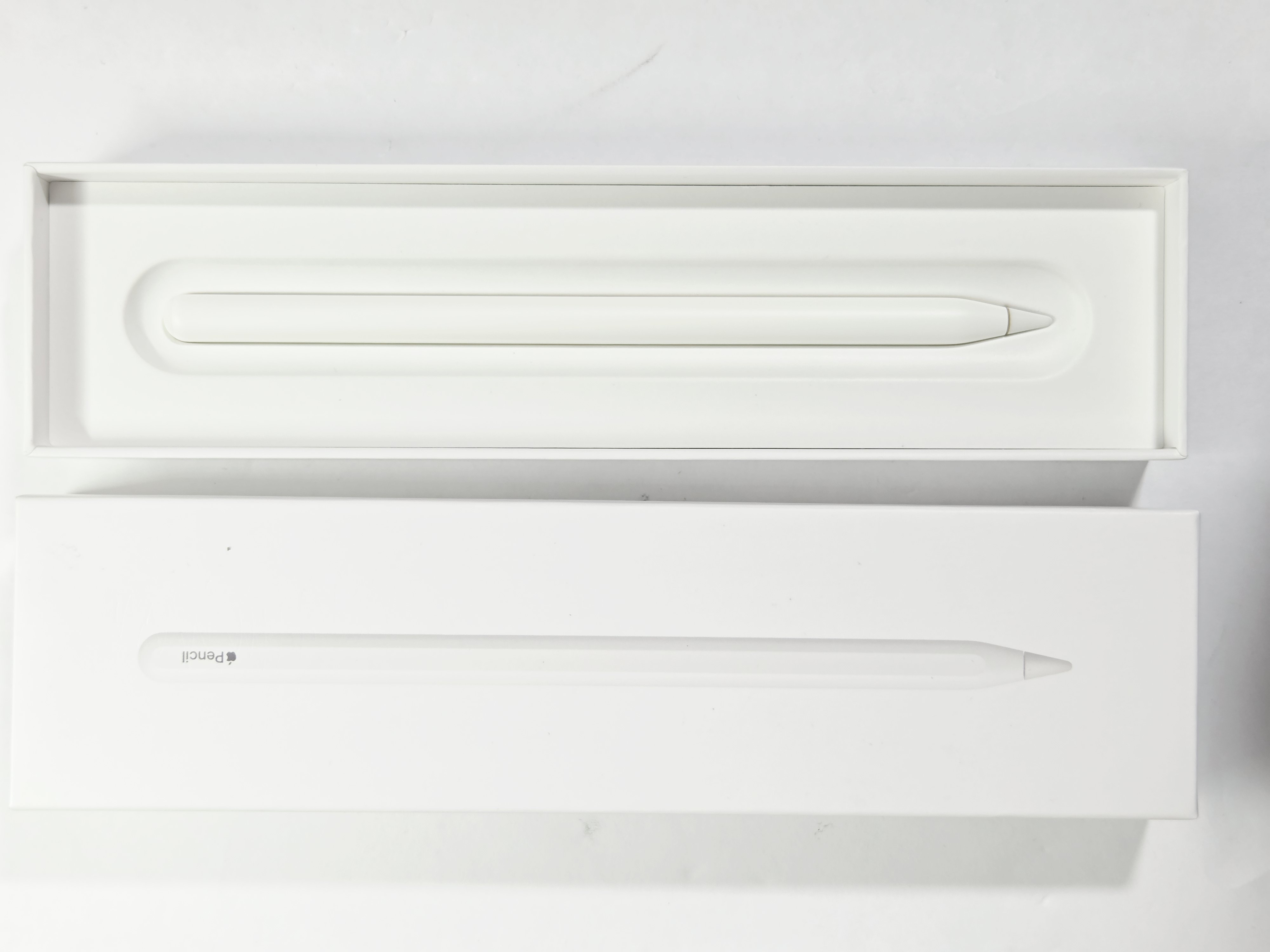 Apple Pencil (2nd Generation) · White · Used · Like New — photo 2 of 2