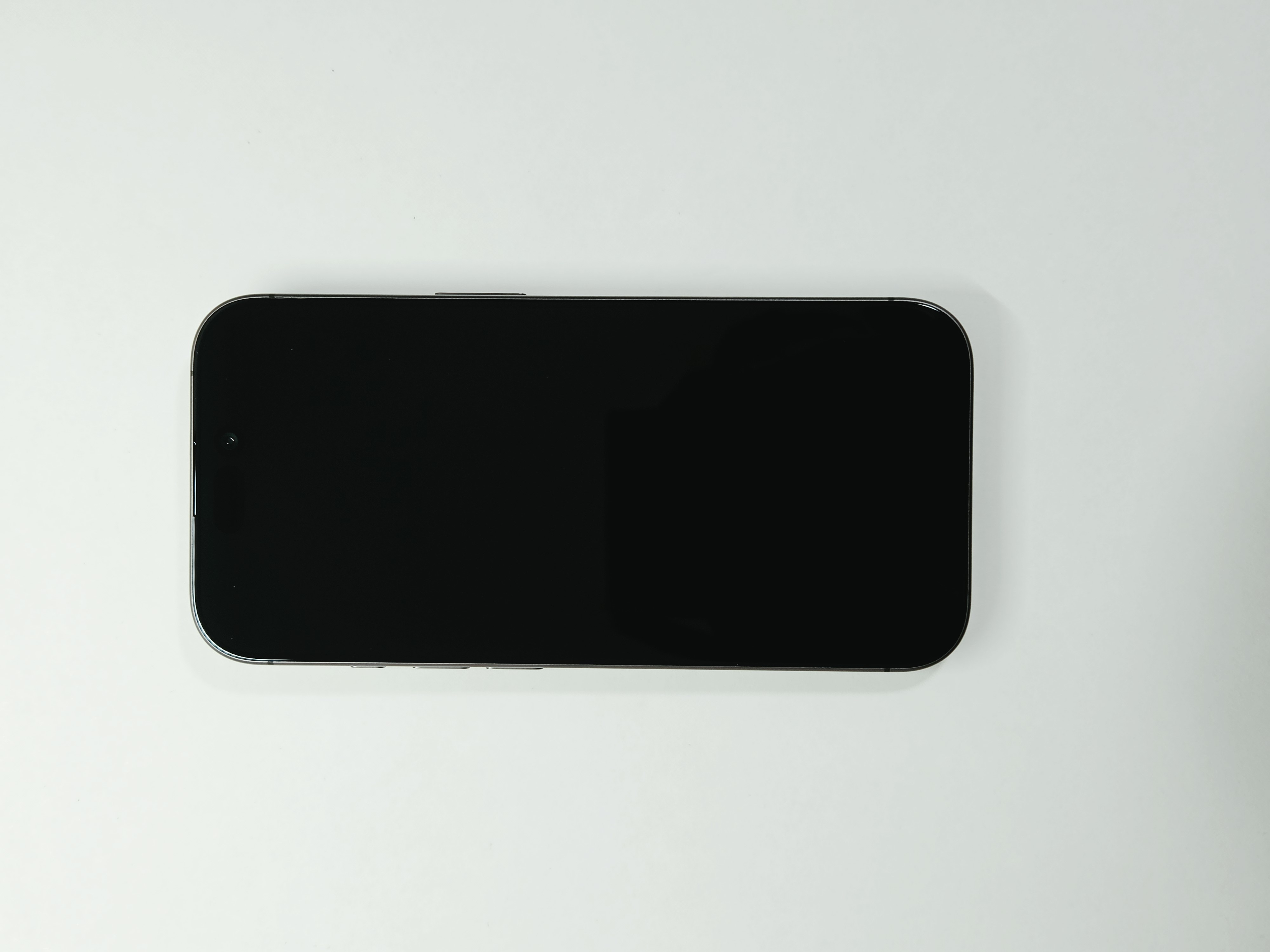 iPhone 17 · Black · 256 GB · Used · Like New · Battery Health: 100% — photo 4 of 4
