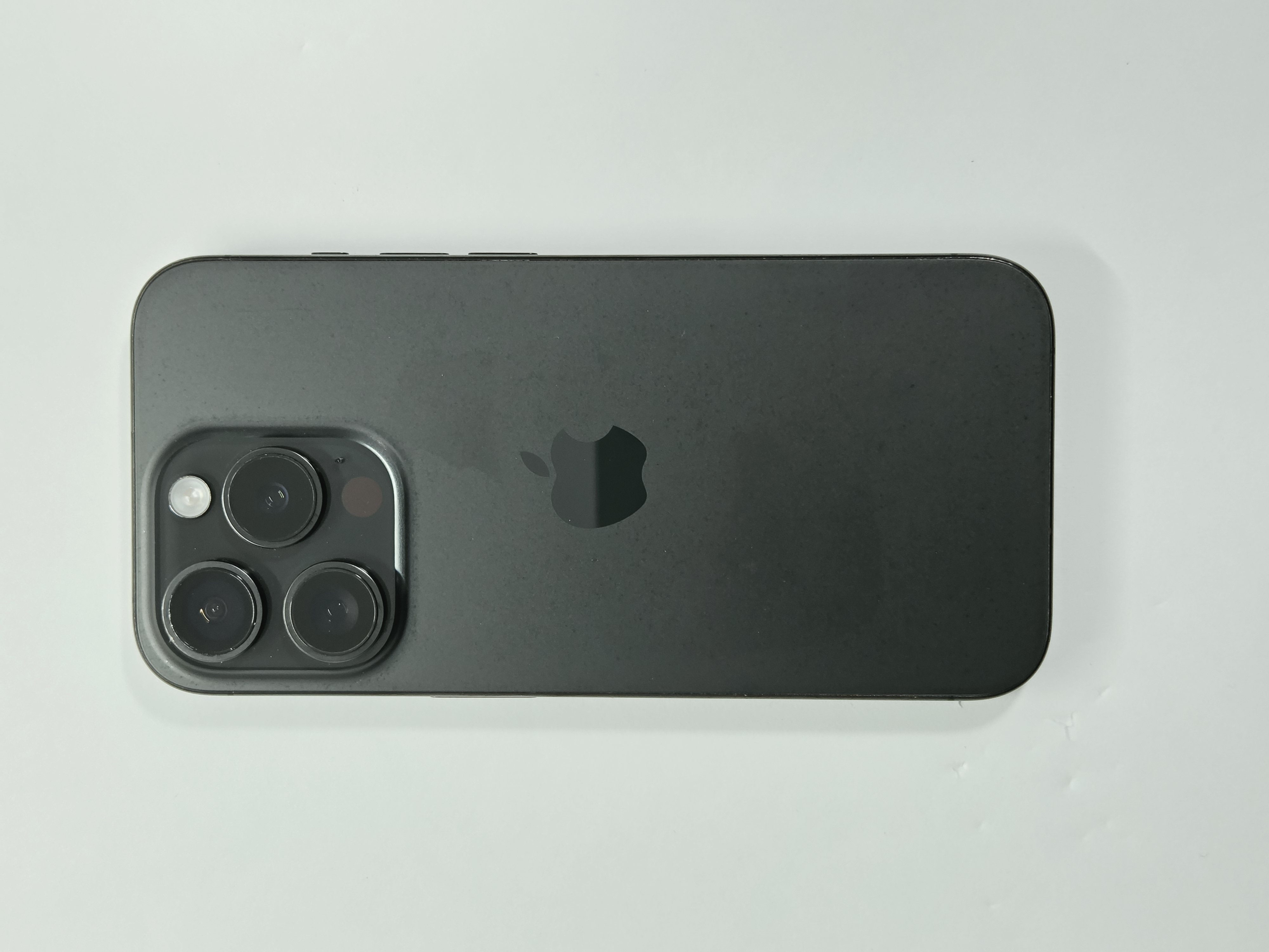 iPhone 15 Pro · Black Titanium · 256 GB · Used · Good · Battery Health: 100% · Previous Repairs — photo 1 of 4