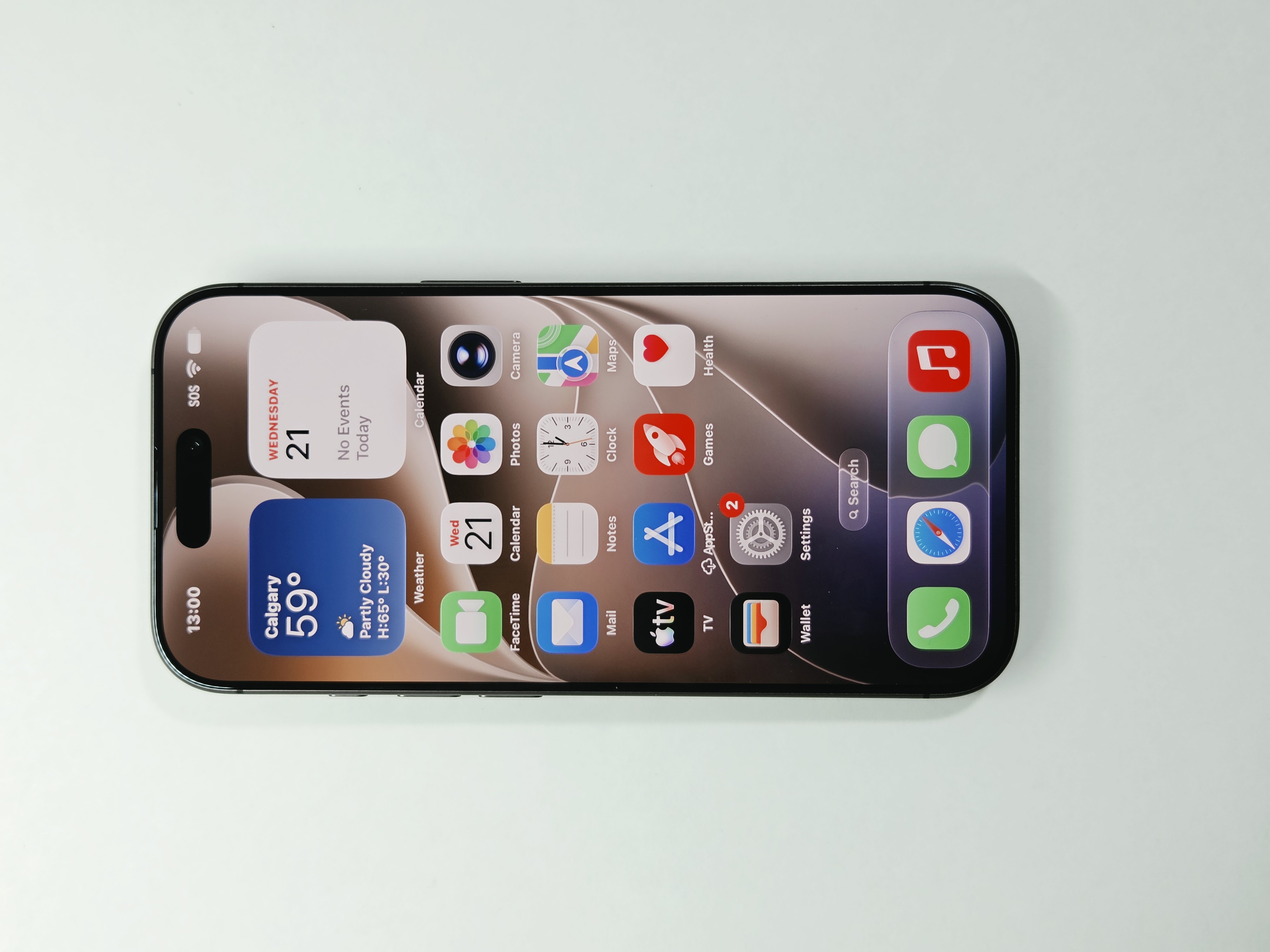iPhone 17 · Black · 256 GB · Used · Like New · Battery Health: 100% — photo 2 of 4