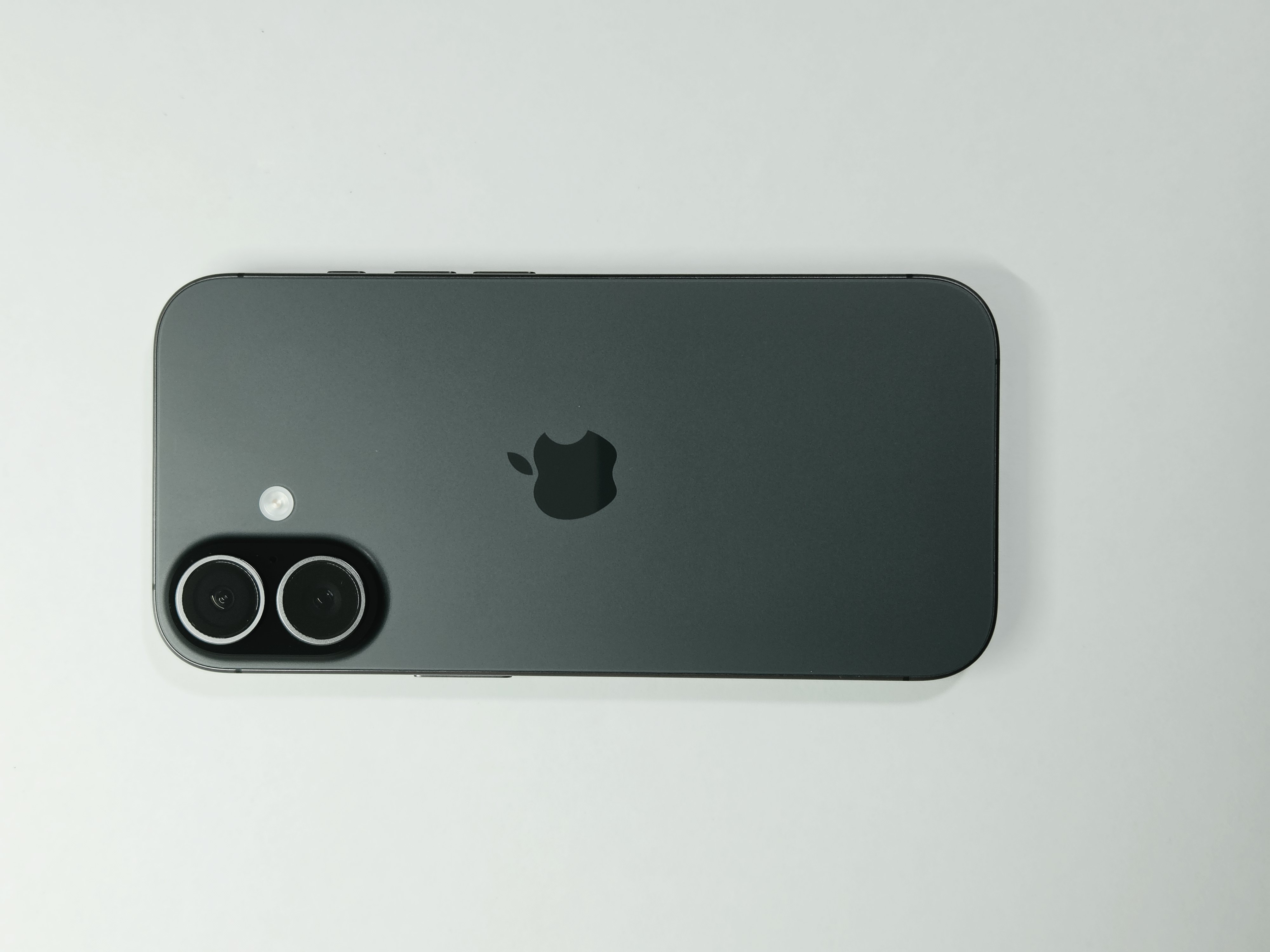 iPhone 17 · Black · 256 GB · Used · Like New · Battery Health: 100% — photo 1 of 4