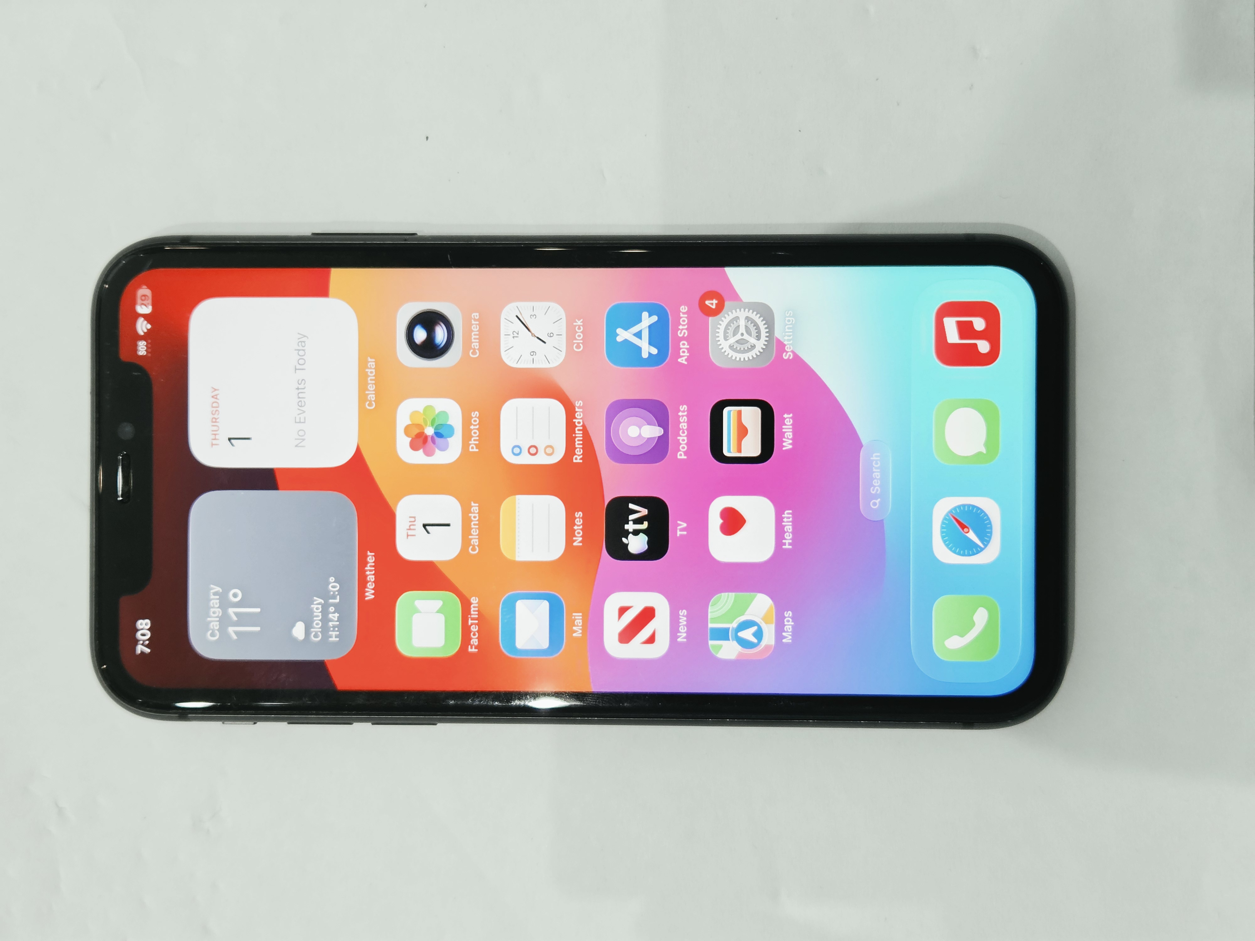 iPhone 11 · Black · 64 GB · Used · Excellent · Battery Health: 93% · Refurbished — photo 2 of 4