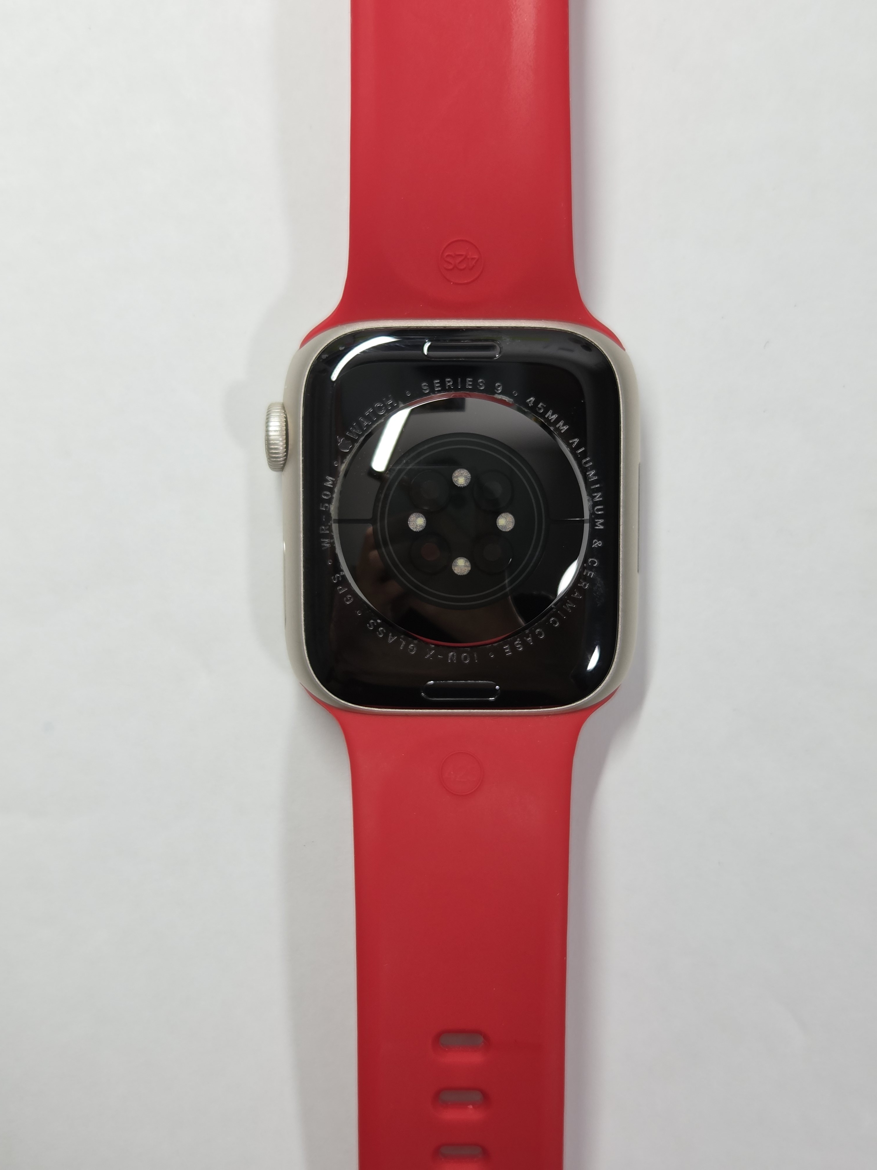 Apple Watch Series 9 · White · 64 GB · Used · Like New · Battery Health: 100% — photo 4 of 4